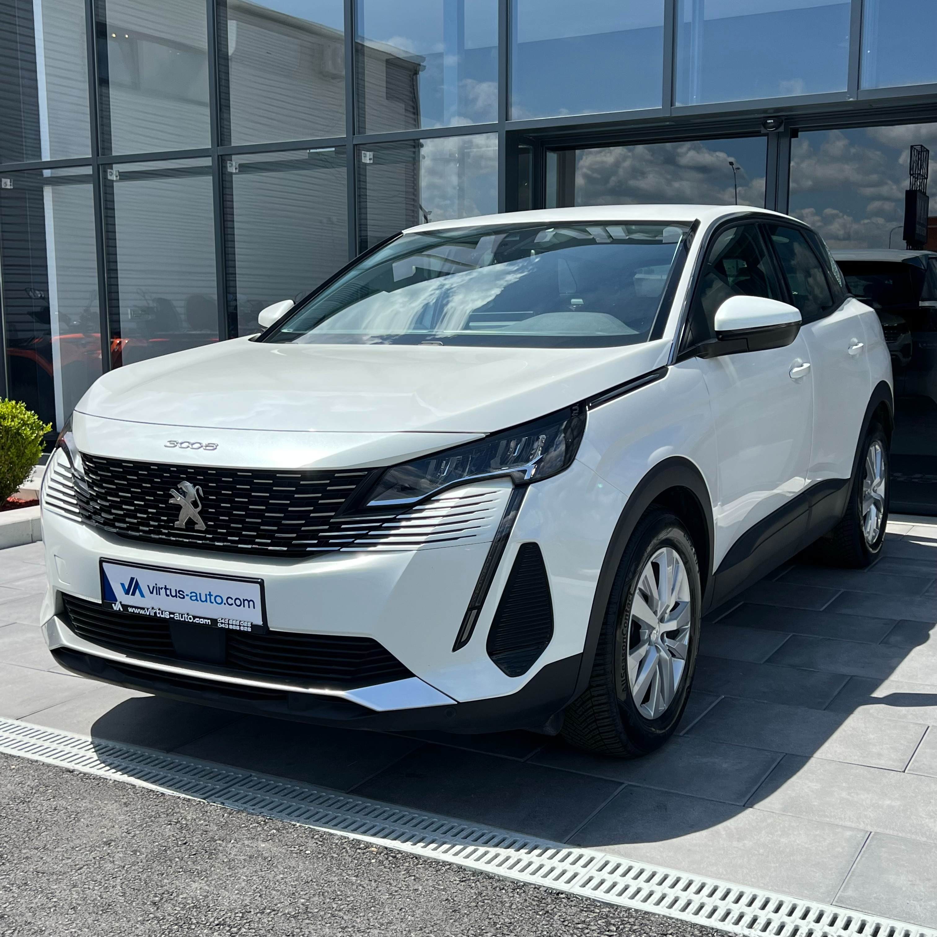 Peugeot 3008   - 2021