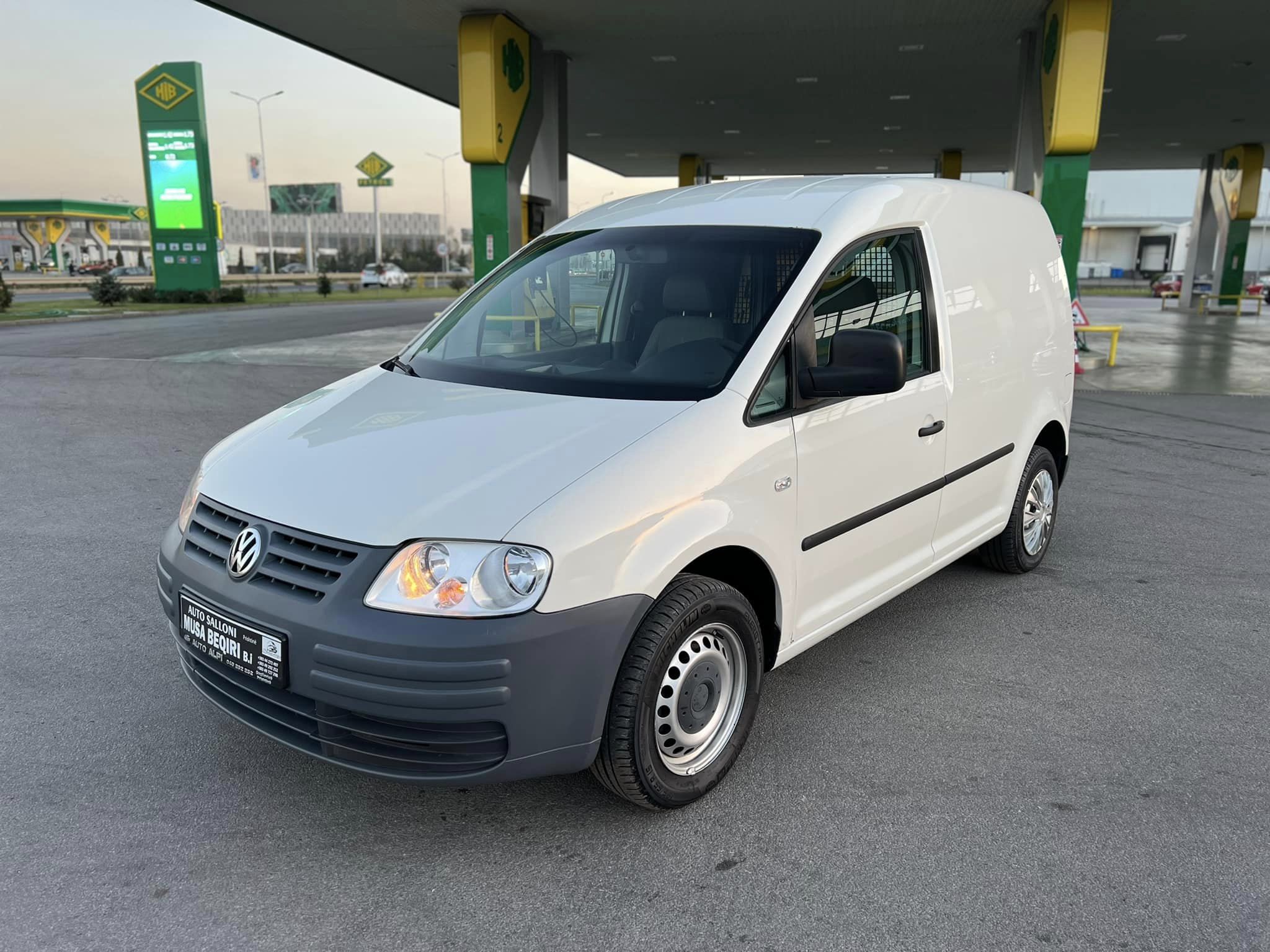 Volkswagen Caddy   - 2007