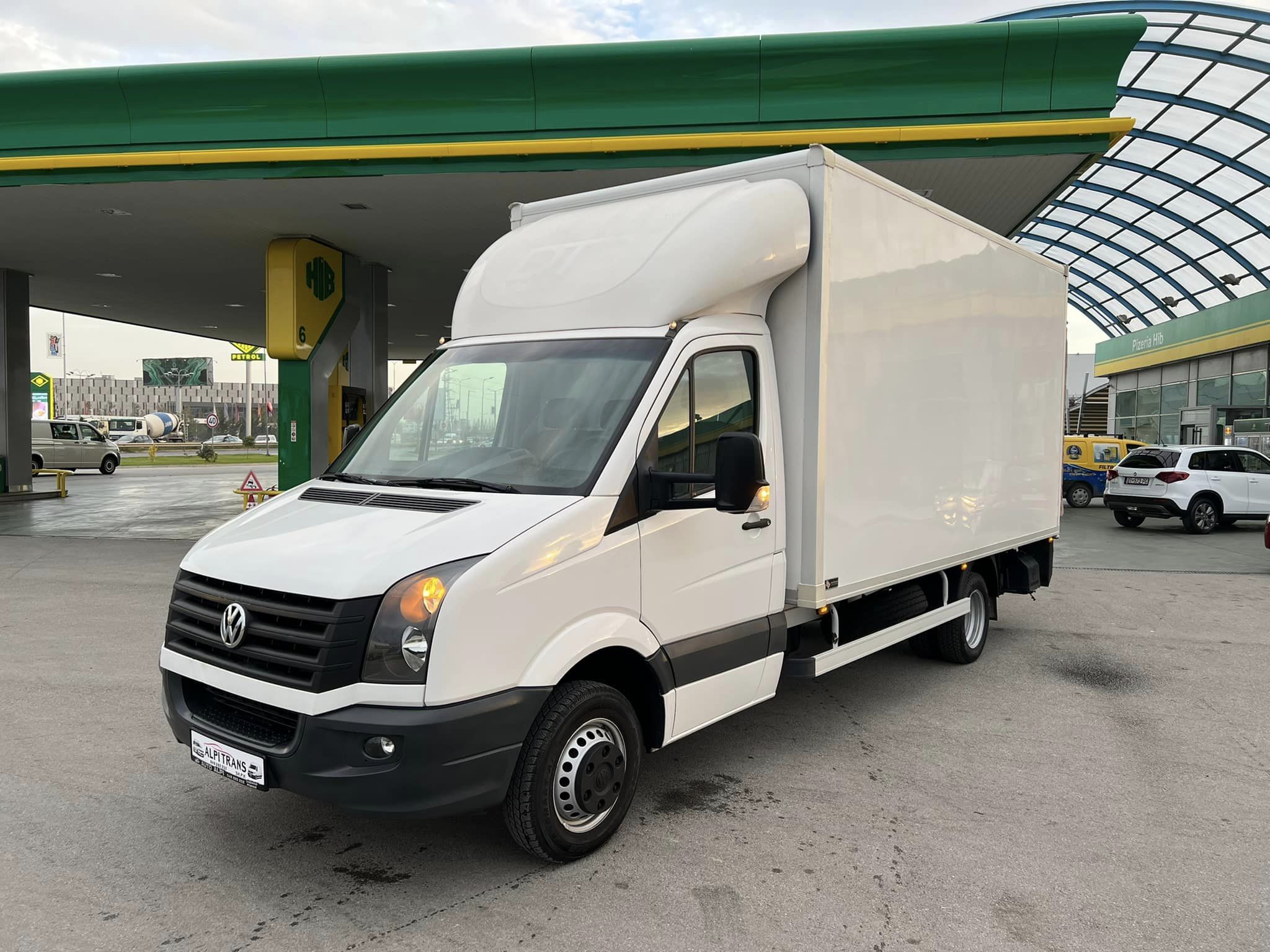 Volkswagen Crafter   - 2016