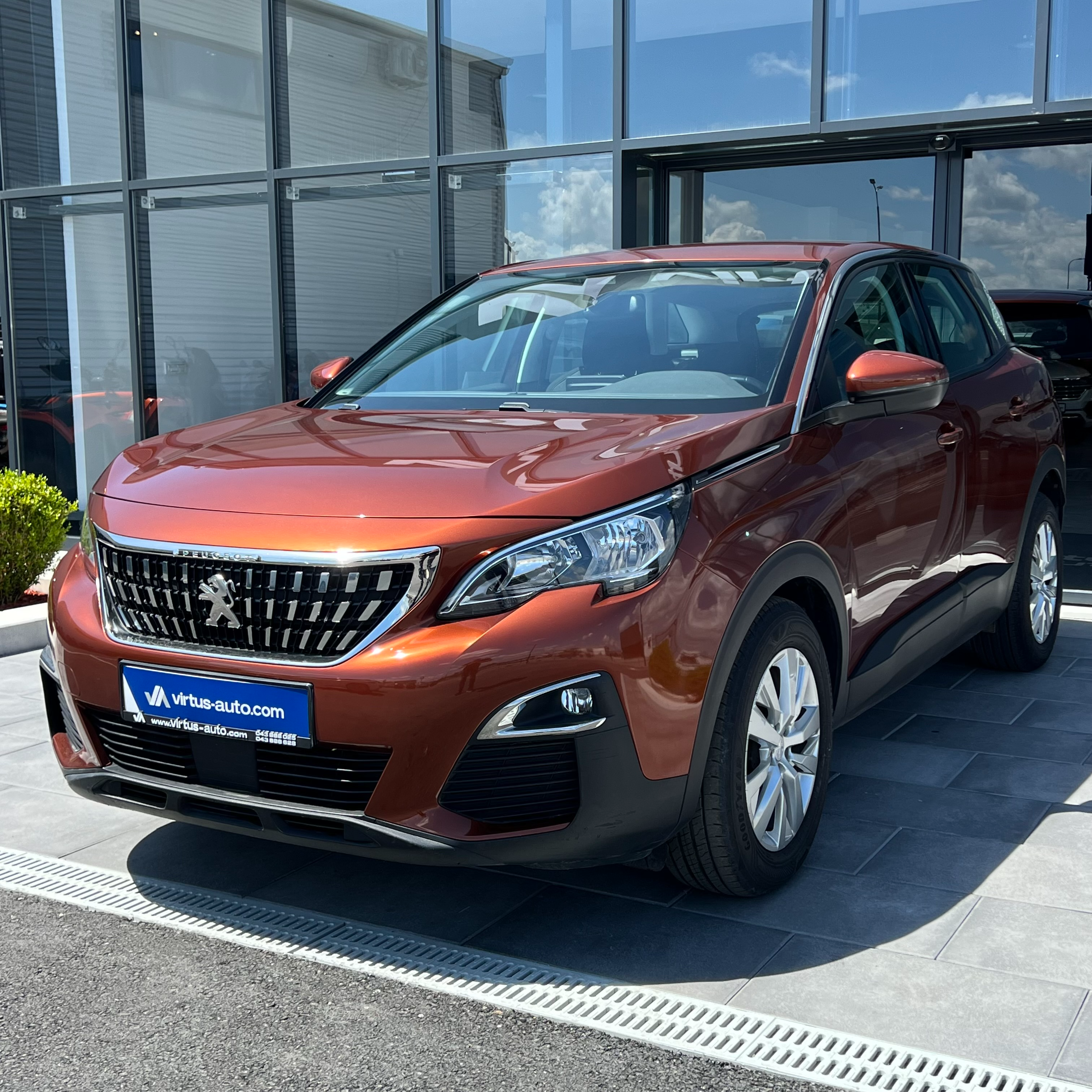 Peugeot 3008   - 2020