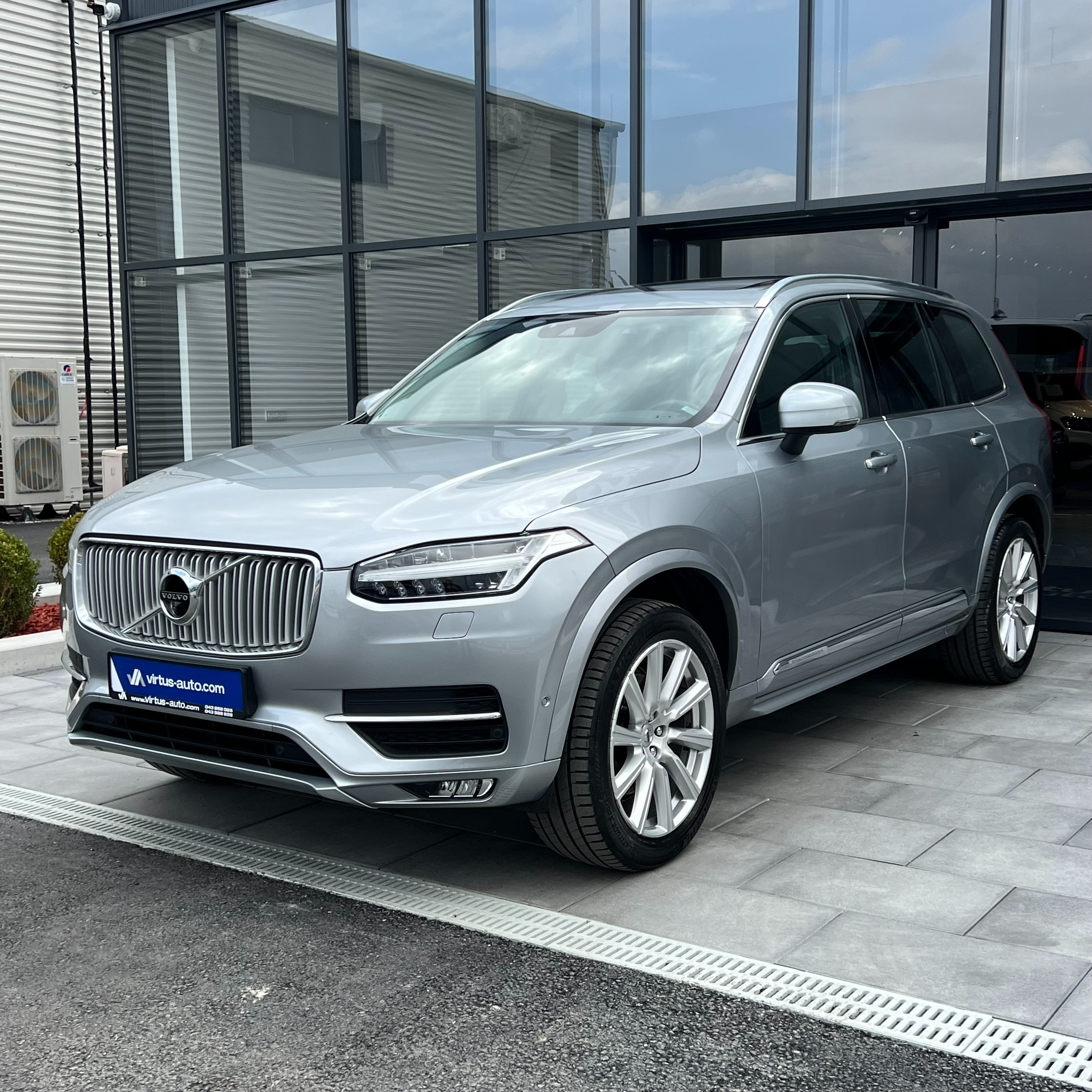Volvo XC90   - 2016