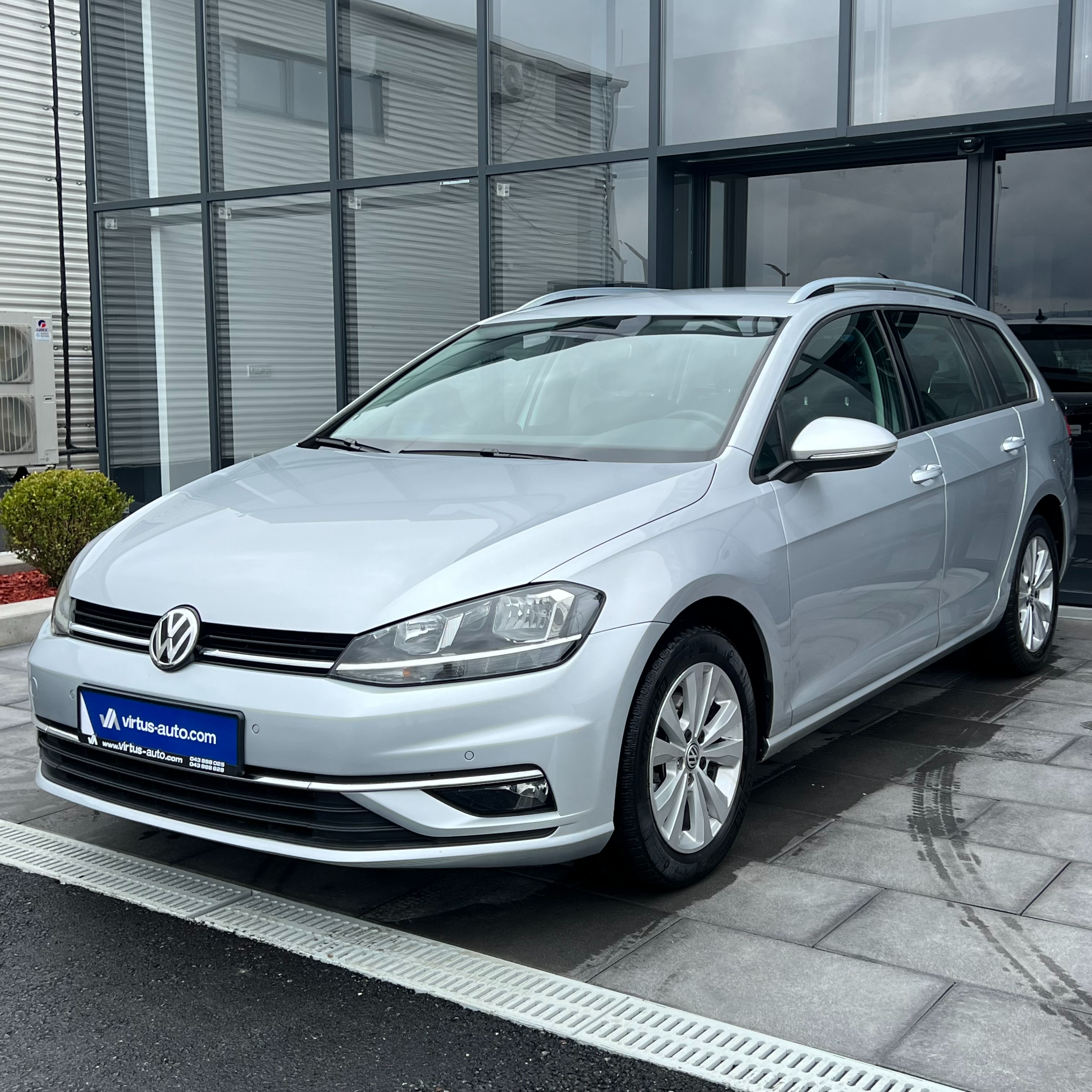 Volkswagen Golf 7   - 2020