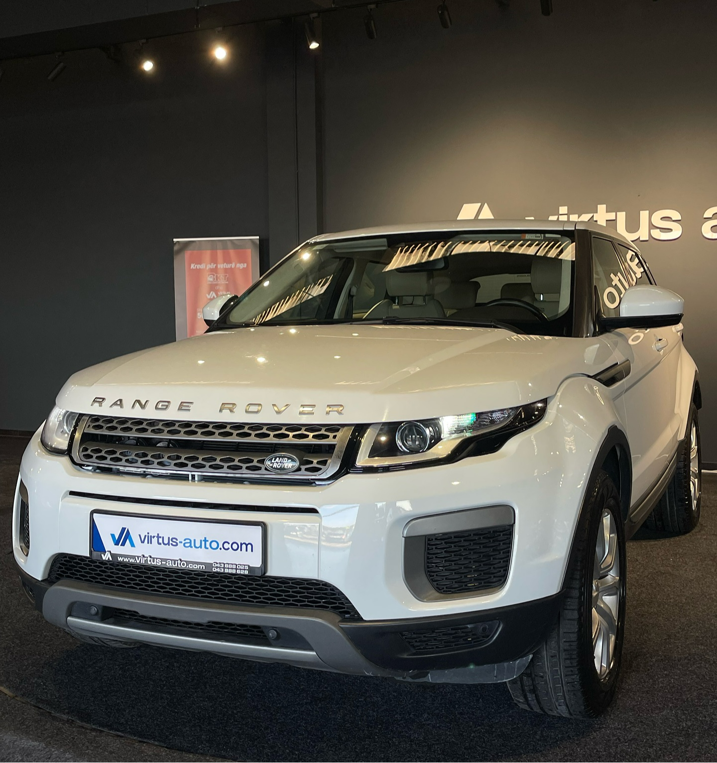 Land Rover Range Rover Evoque   - 2016