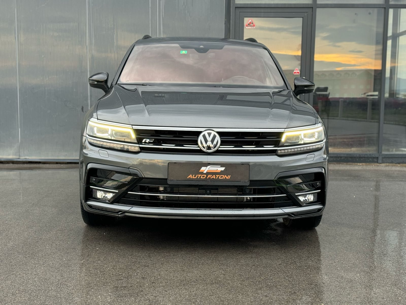Volkswagen Tiguan   - 2020