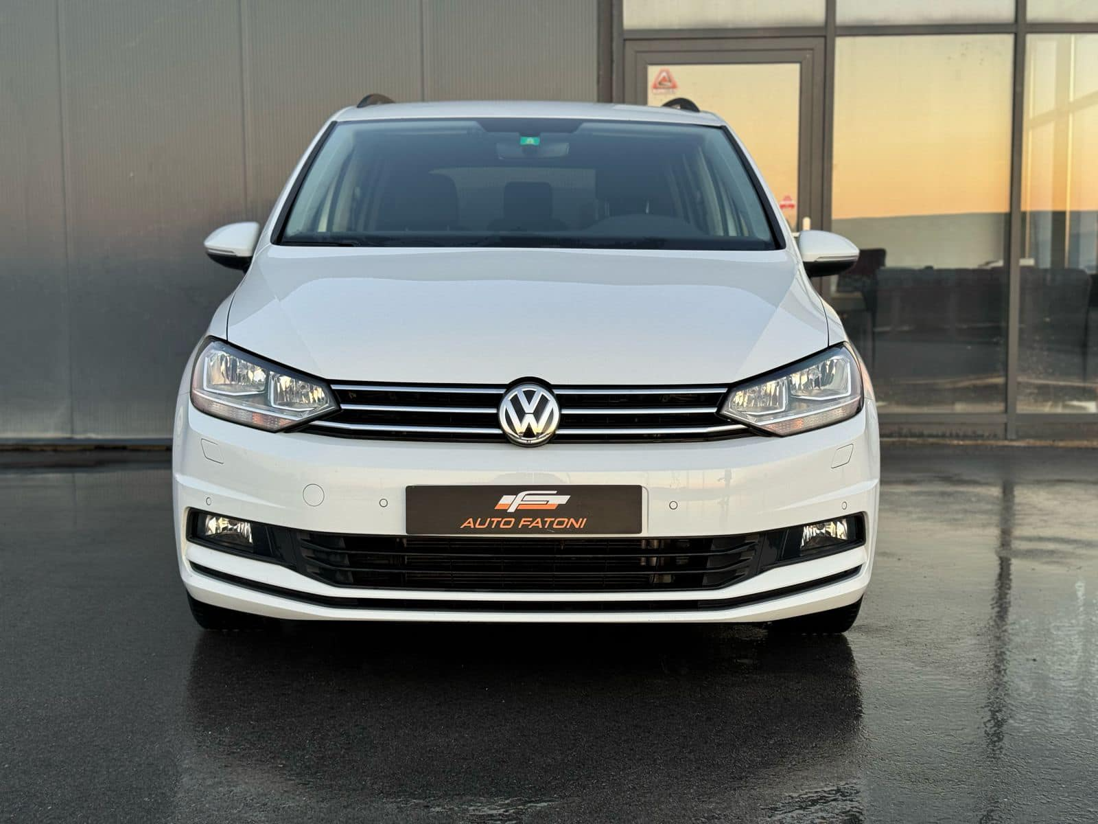 Volkswagen Touran   - 2018