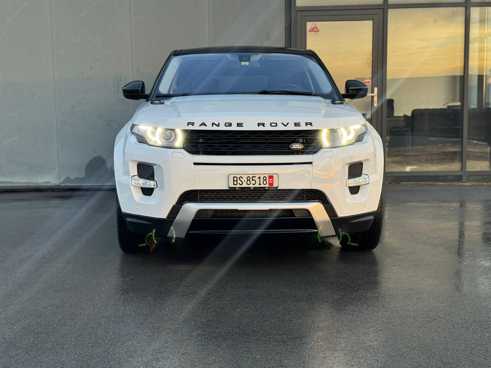 Land Rover Range Rover Evoque   - 2014