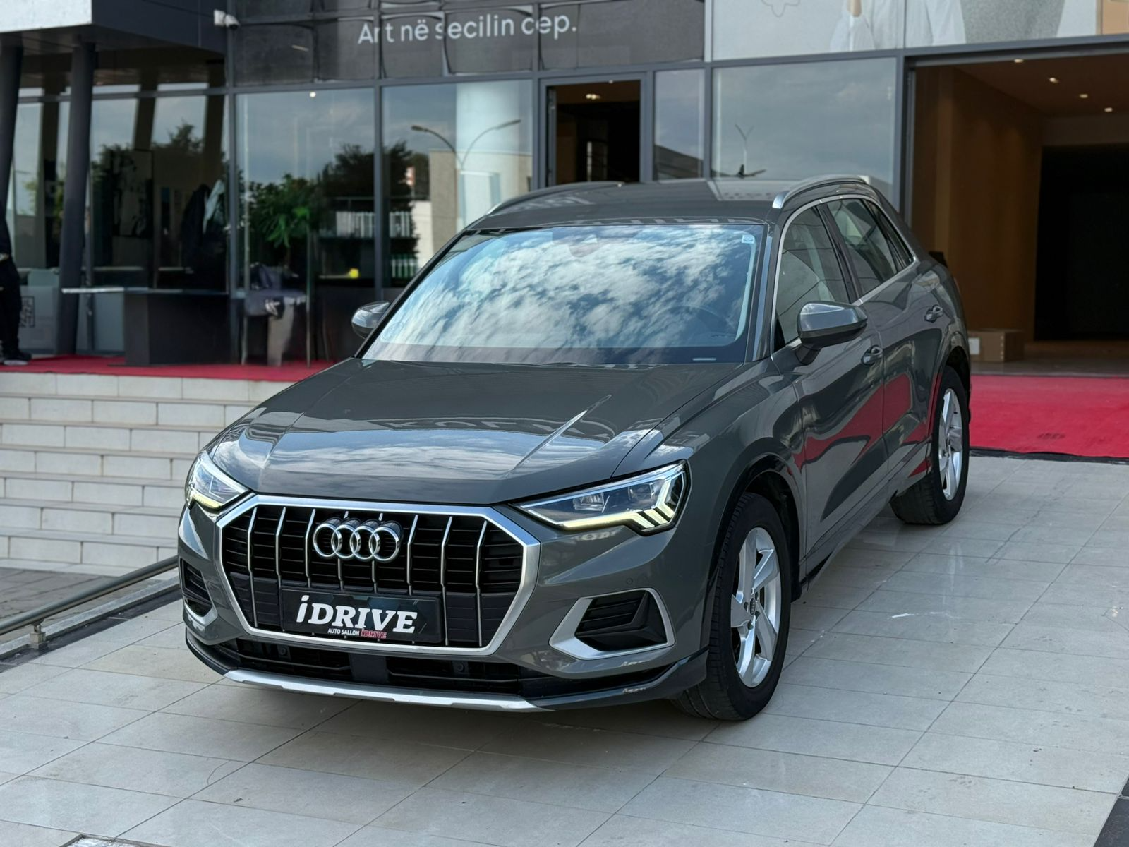 Audi Q3   - 2021
