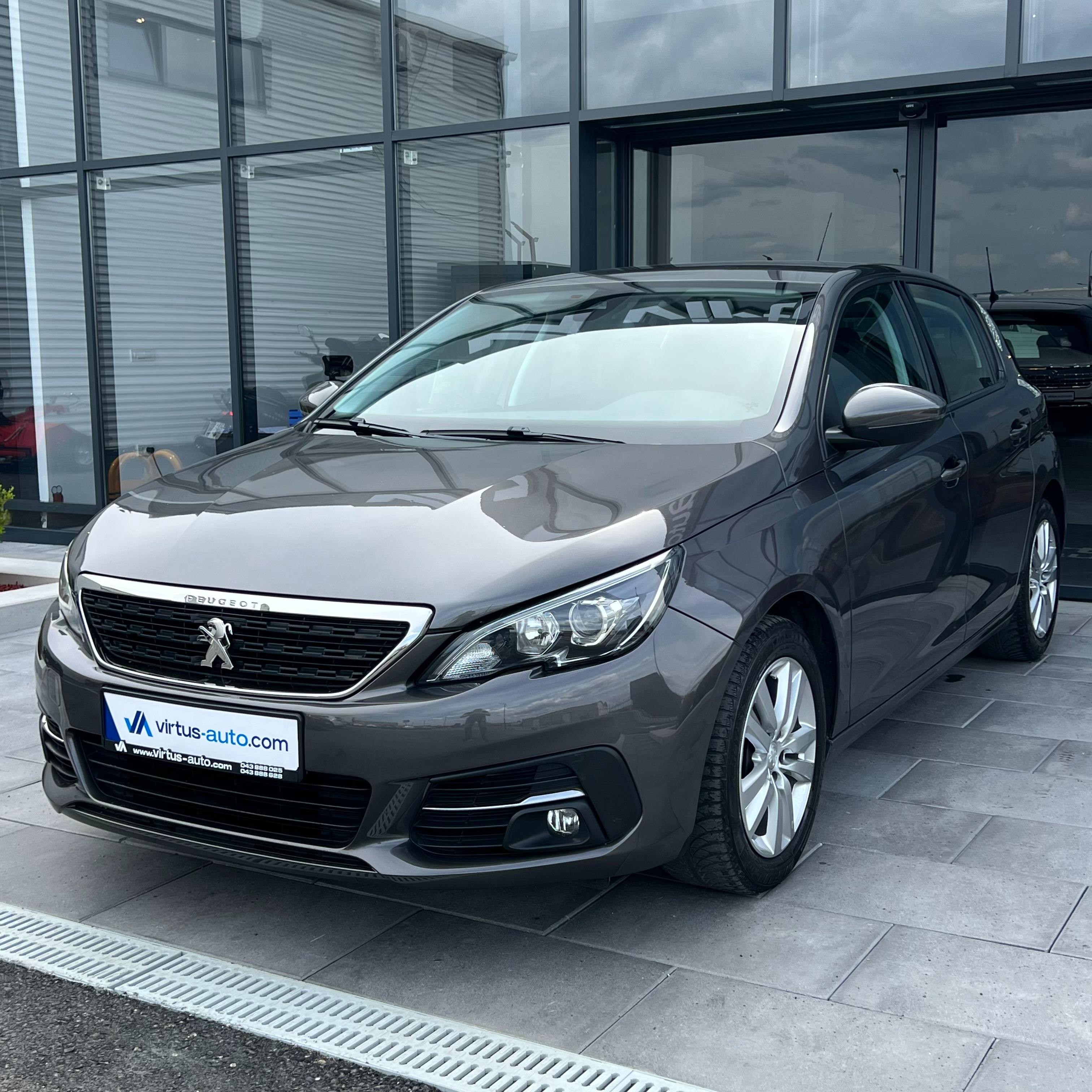 Peugeot 308   - 2020