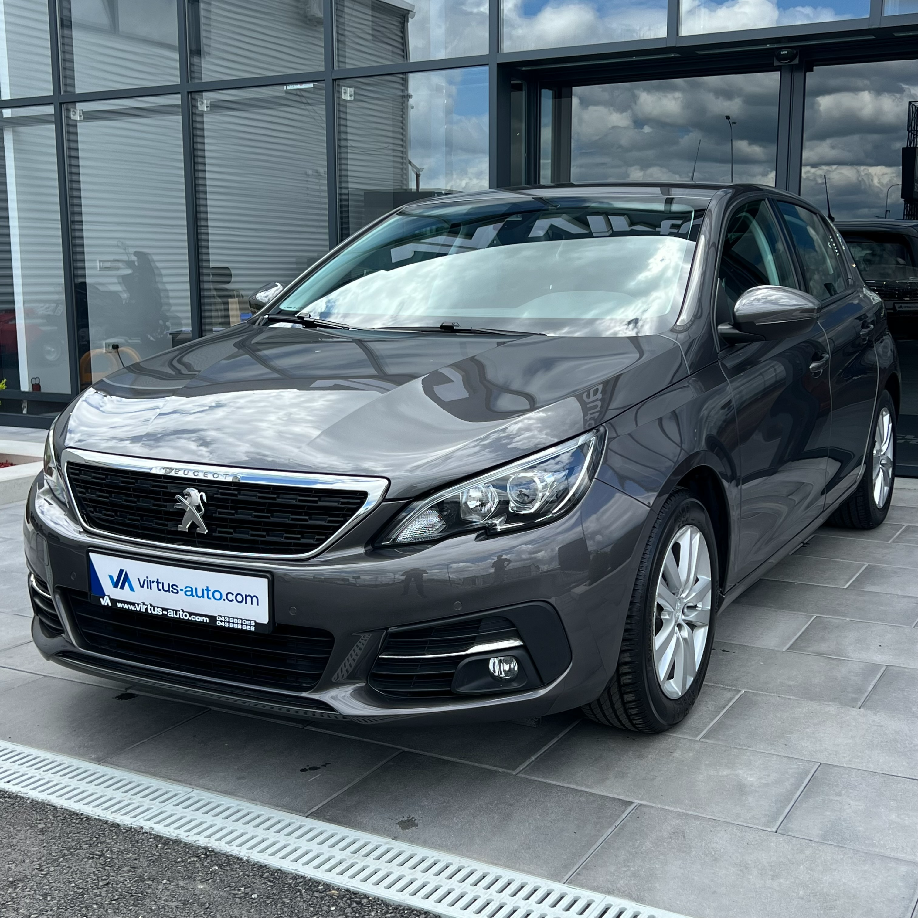Peugeot 308   - 2020
