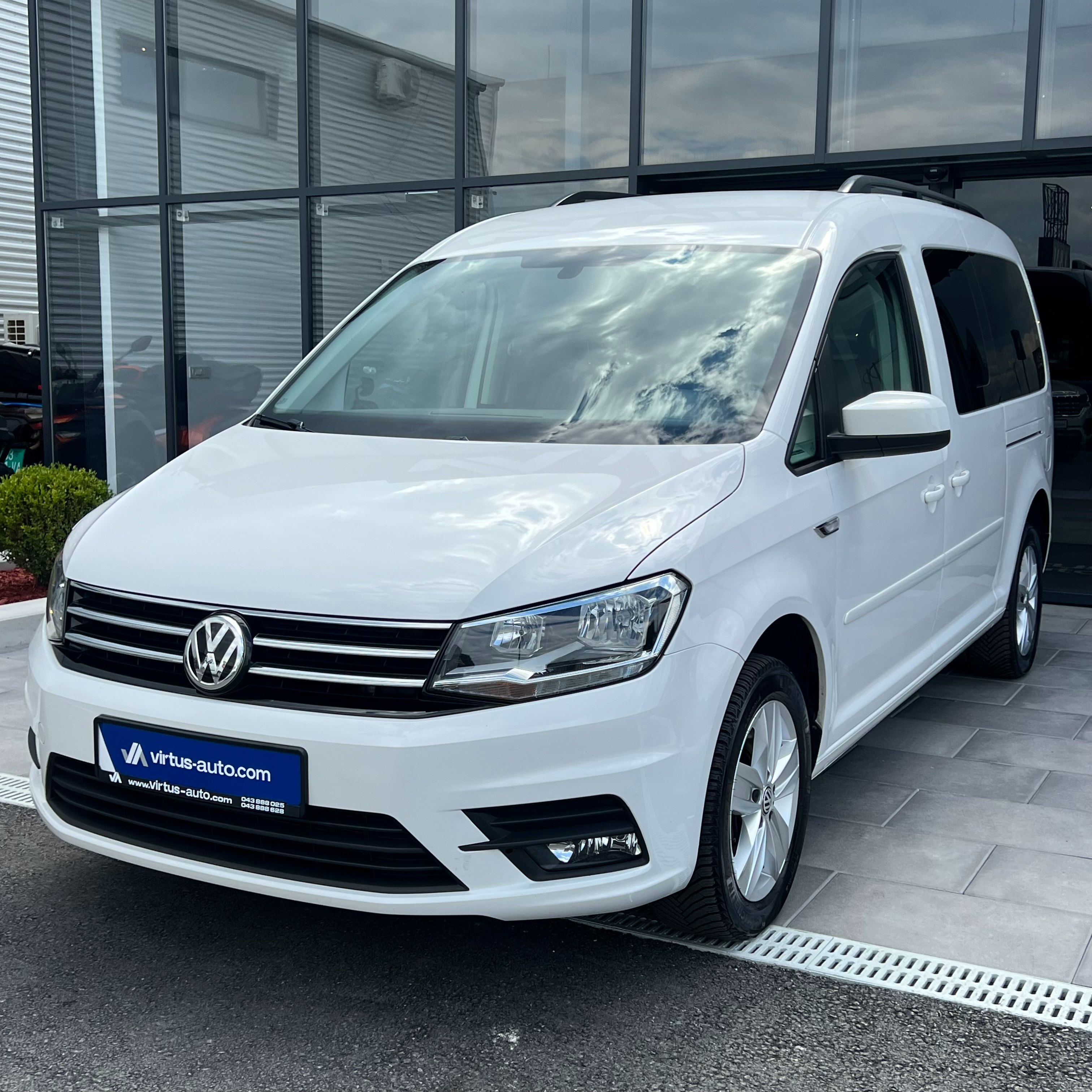 Volkswagen Caddy   - 2020