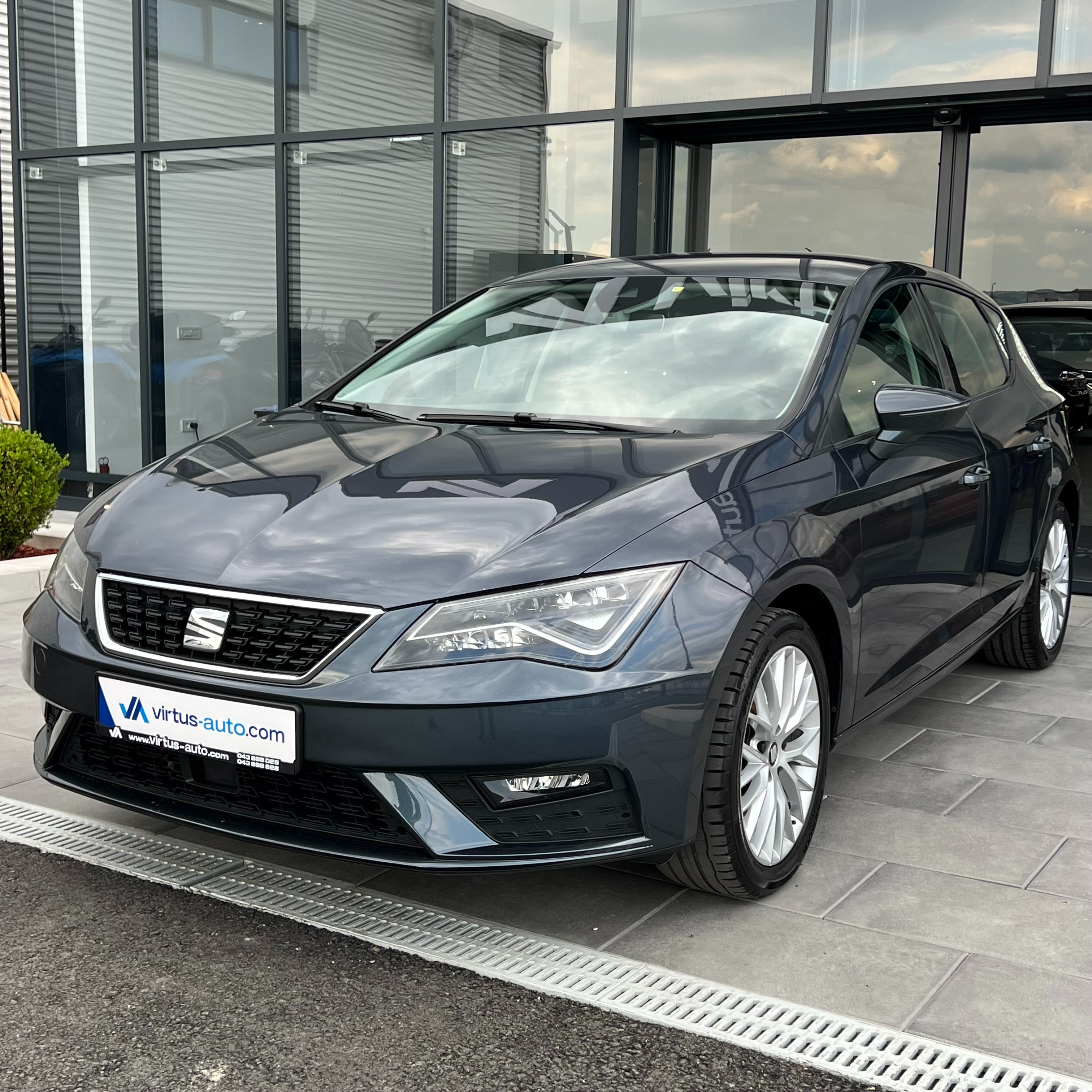 SEAT Leon   - 2020