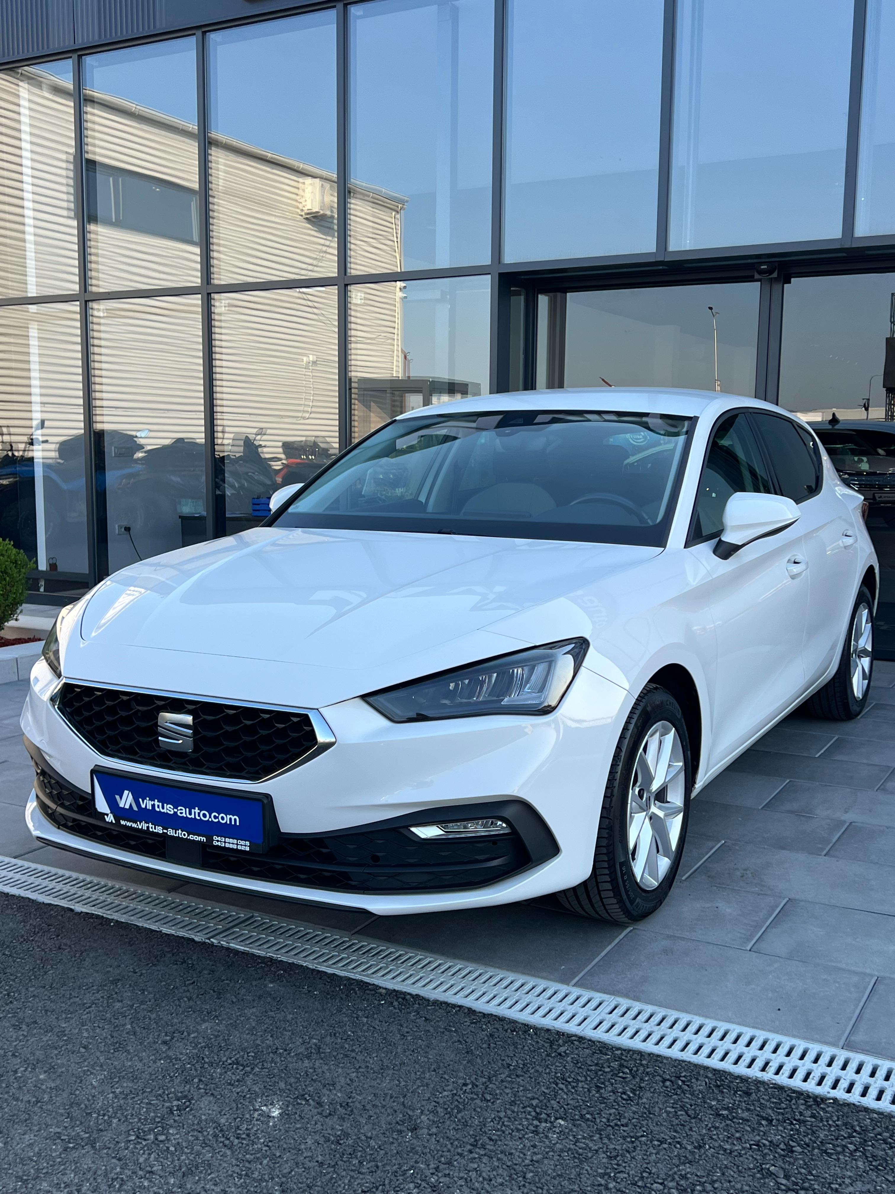 SEAT Leon   - 2021