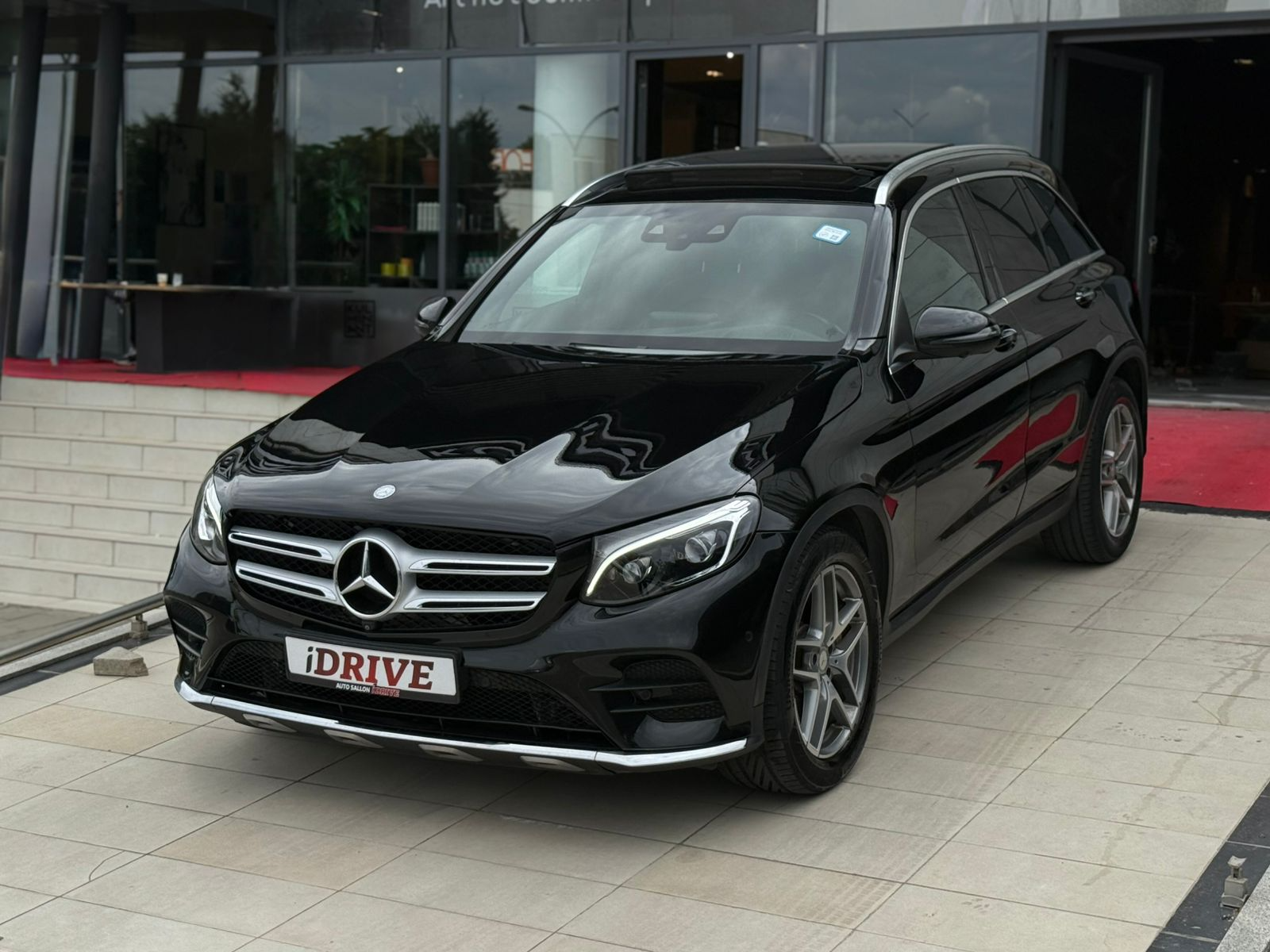 Mercedes-Benz GLC   - 2016