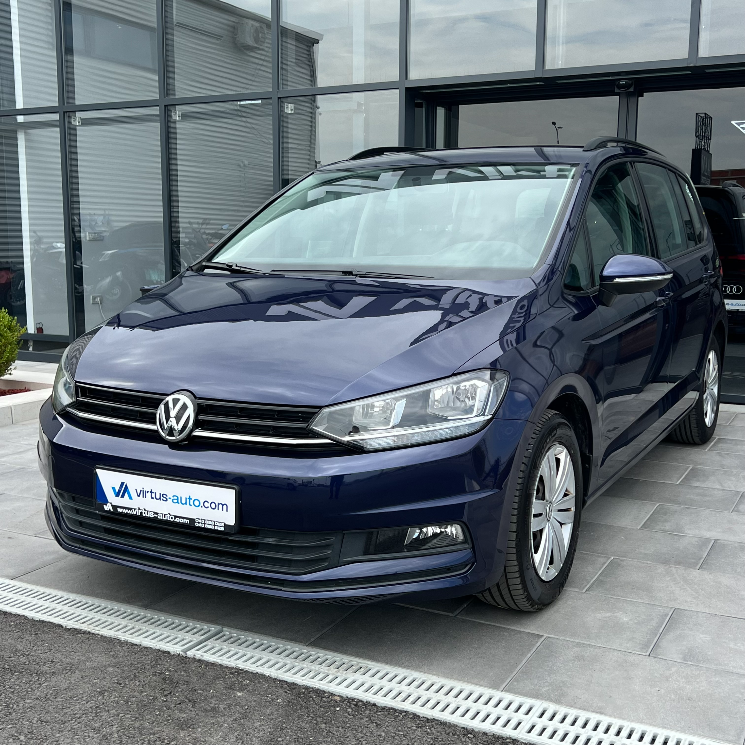 Volkswagen Touran   - 2018