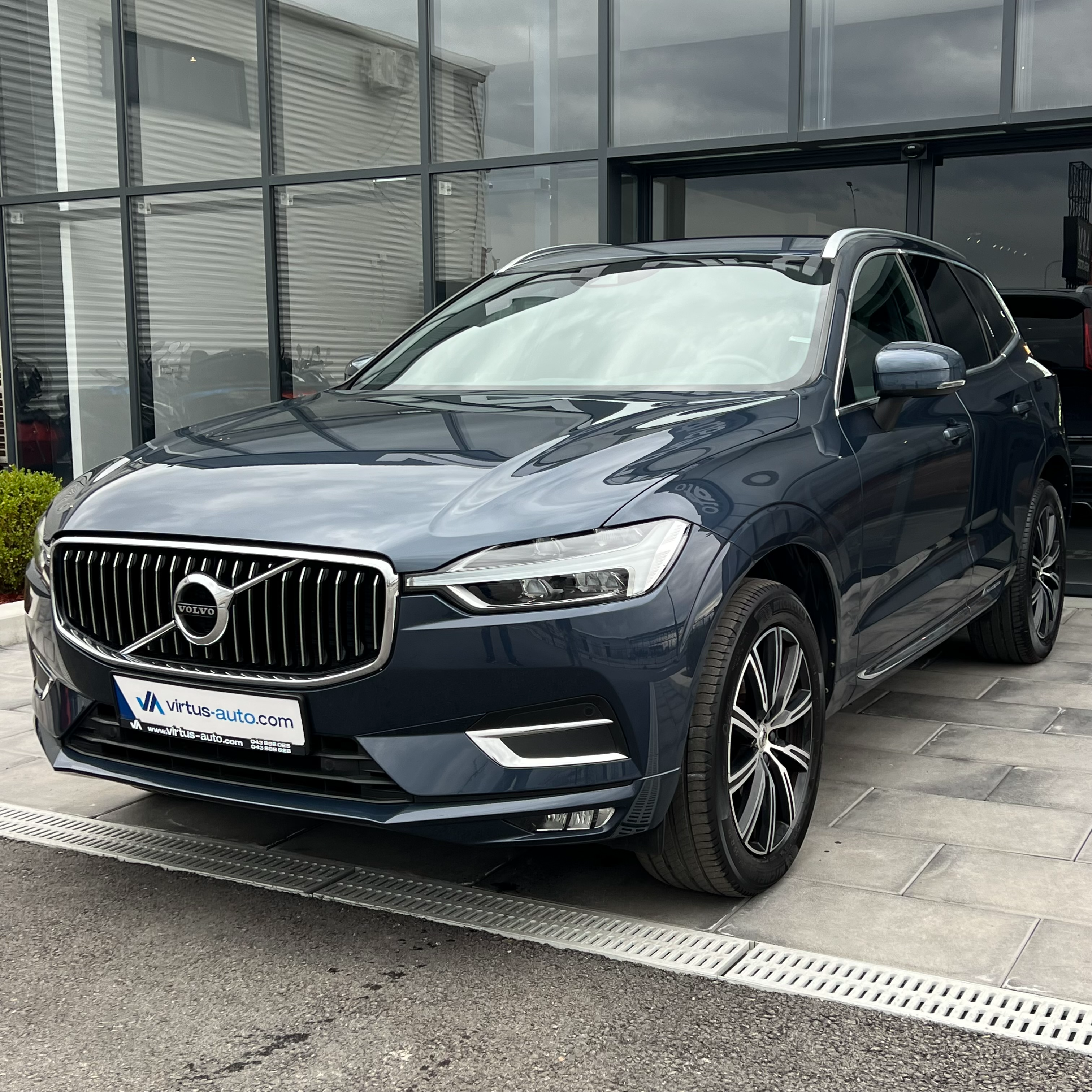 Volvo XC60   - 2020