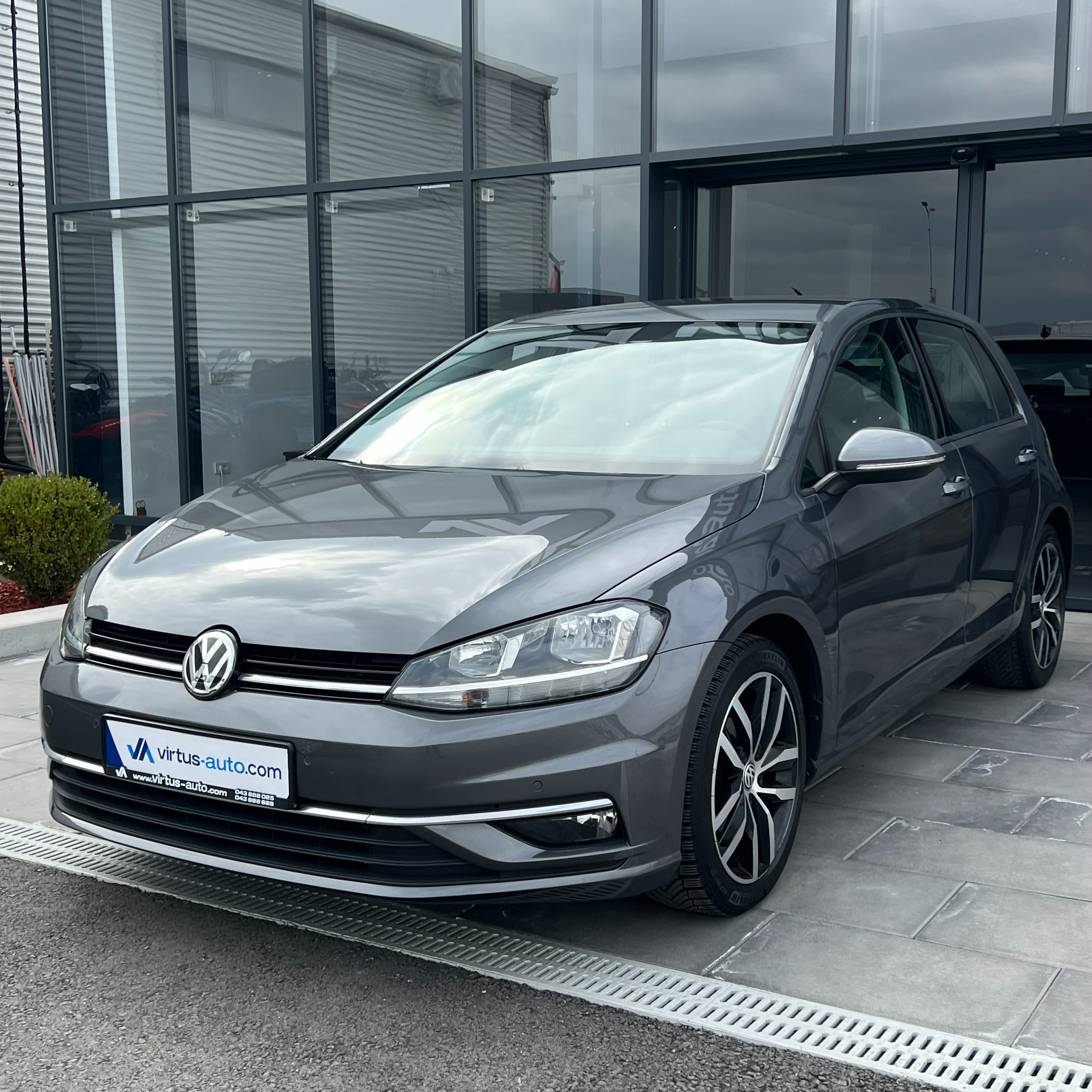 Volkswagen Golf 7   - 2020