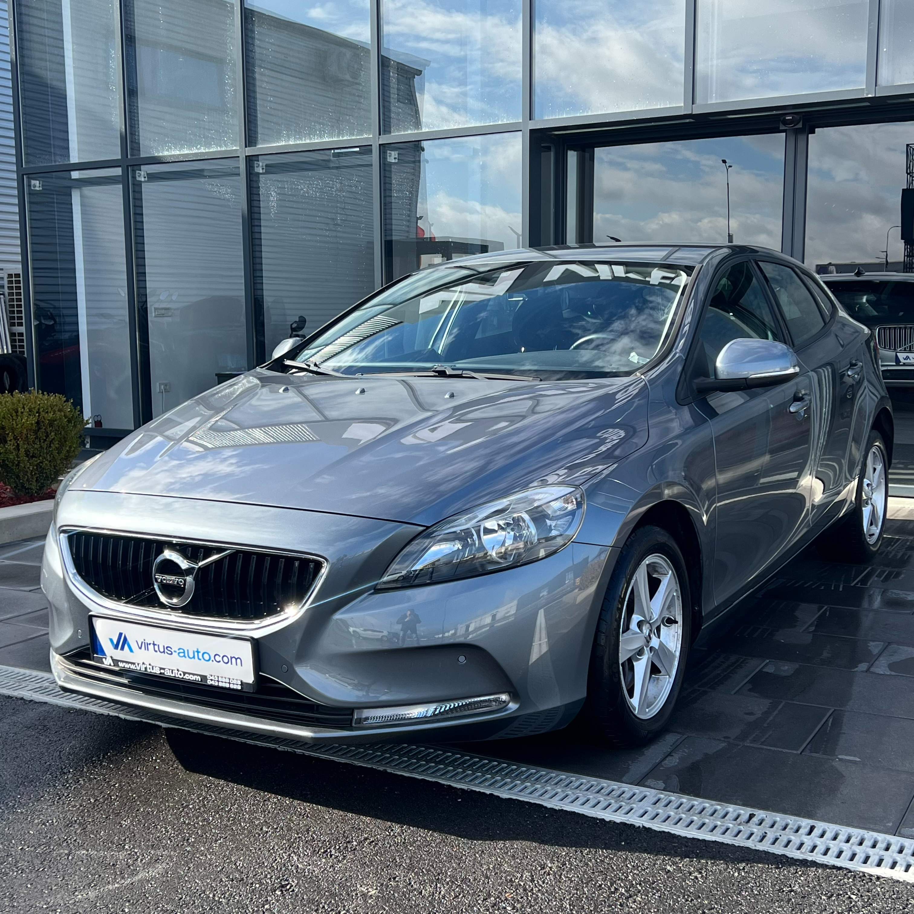 Volvo V40   - 2018