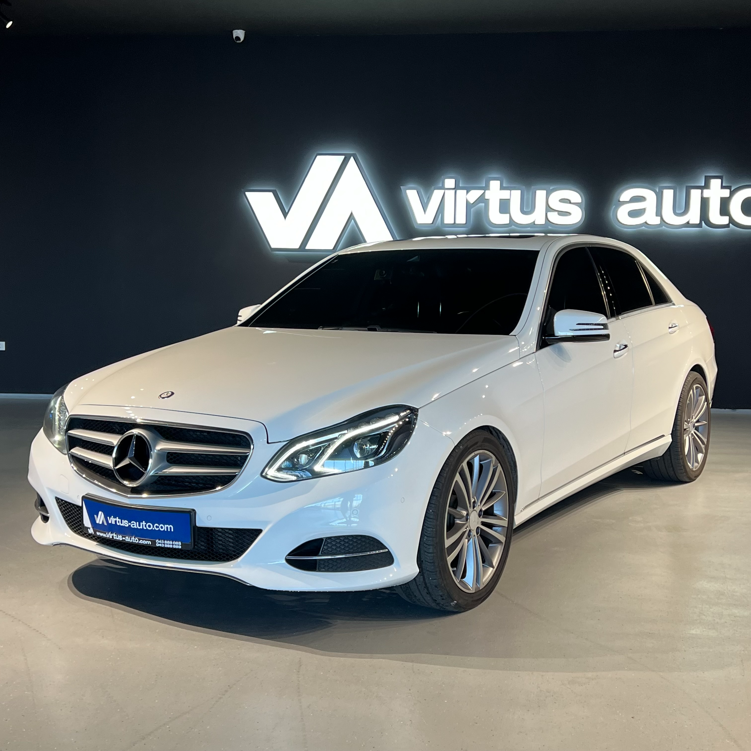 Mercedes-Benz E-Class   - 2016