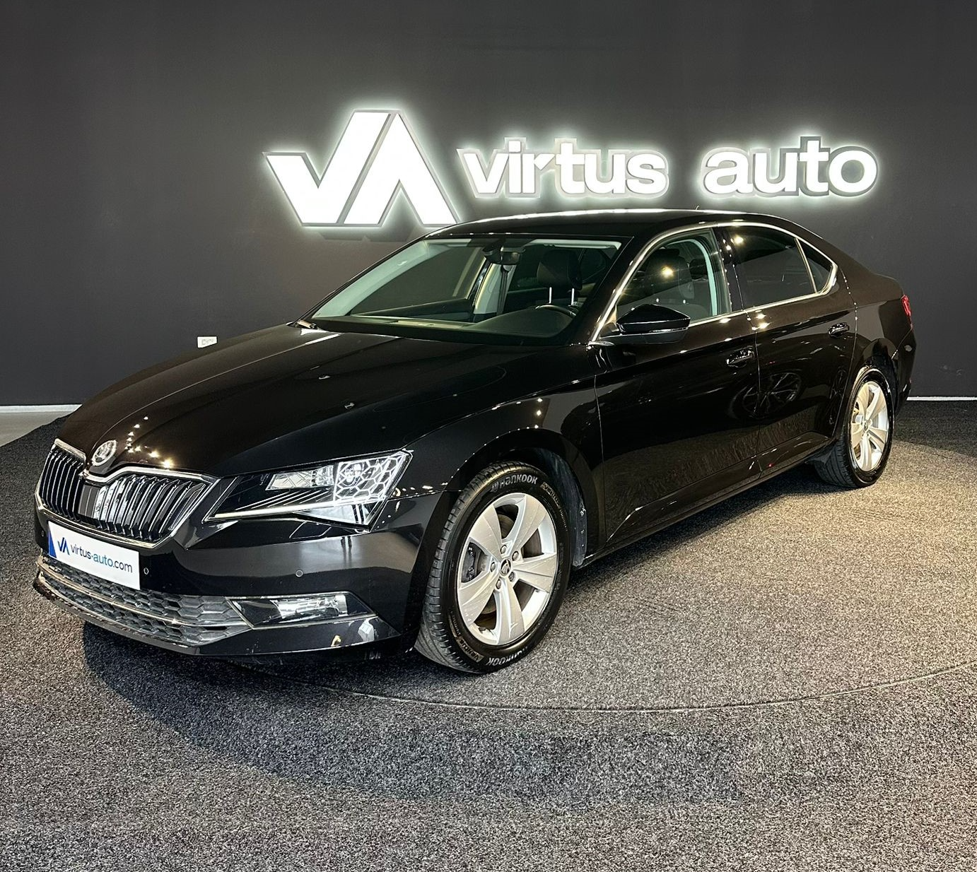 Skoda Superb   - 2019