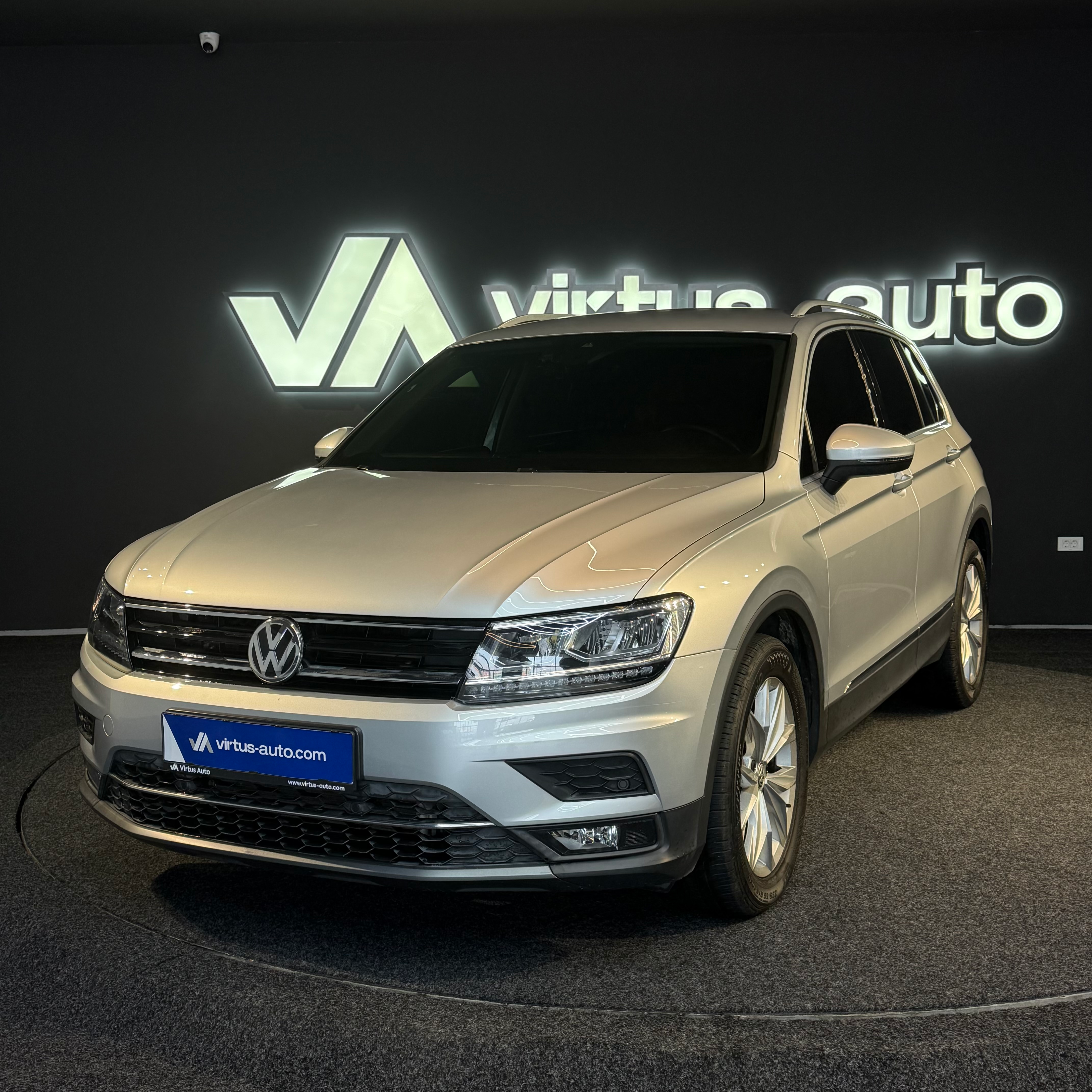 Volkswagen Tiguan   - 2018