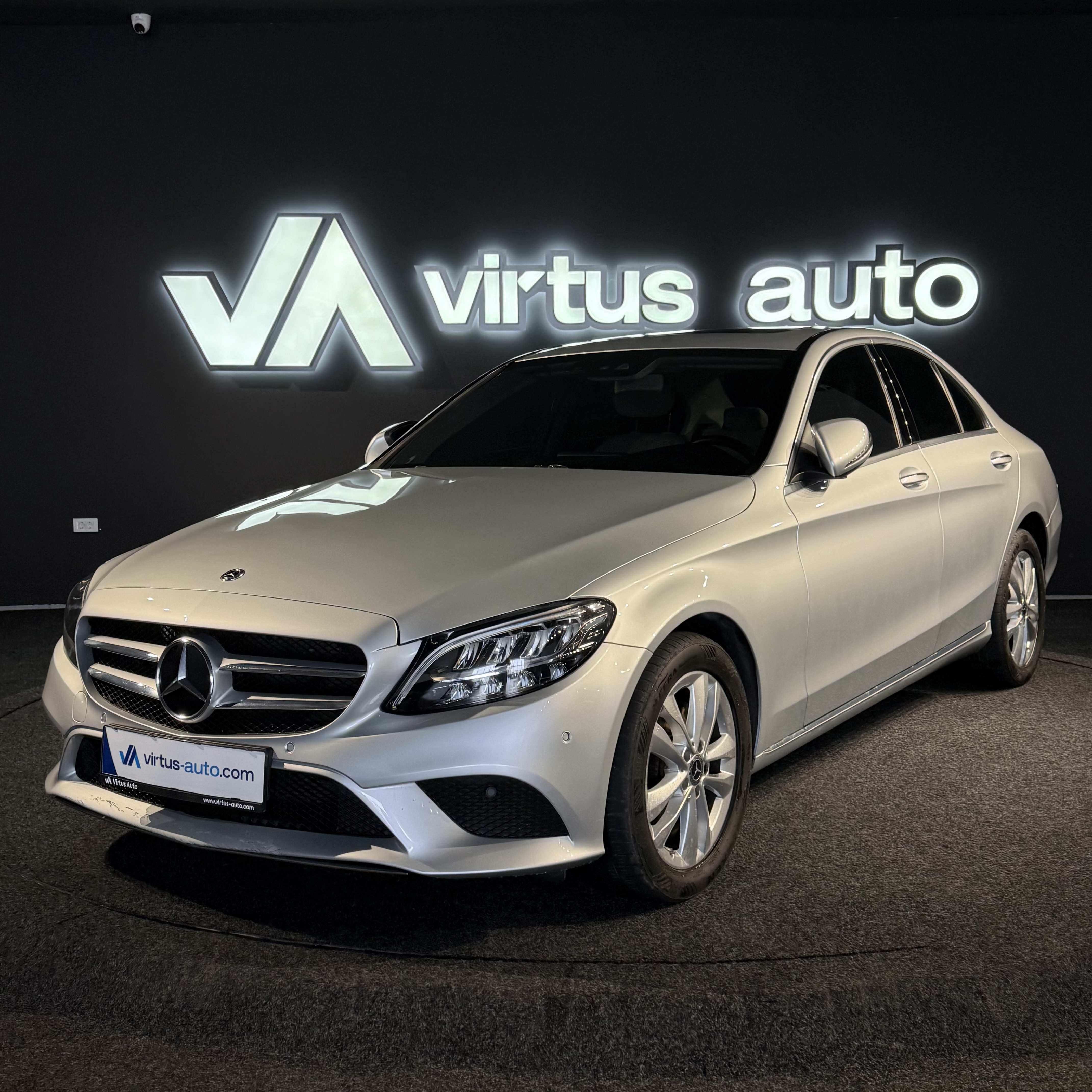 Mercedes-Benz C-Class   - 2019