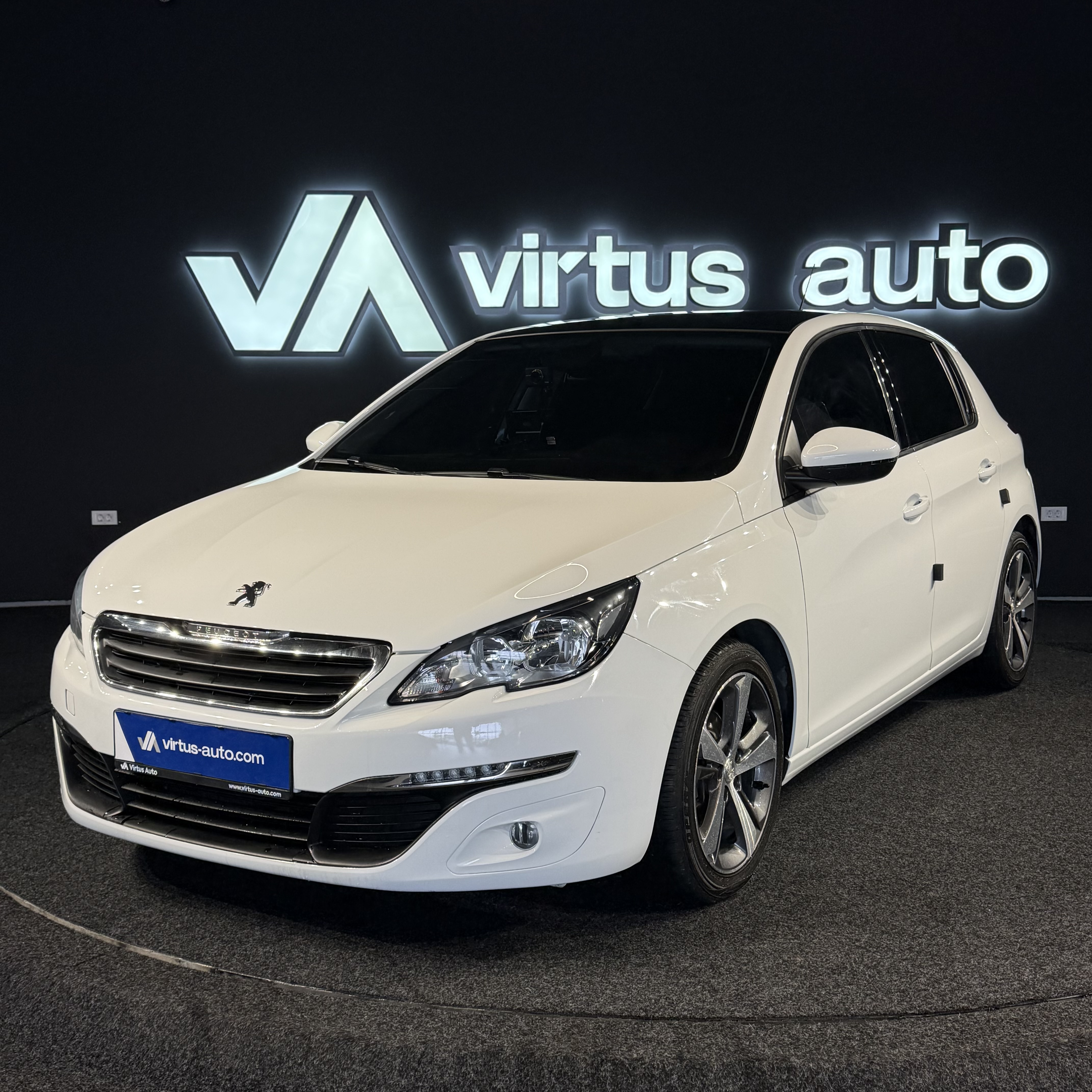 Peugeot 308   - 2017