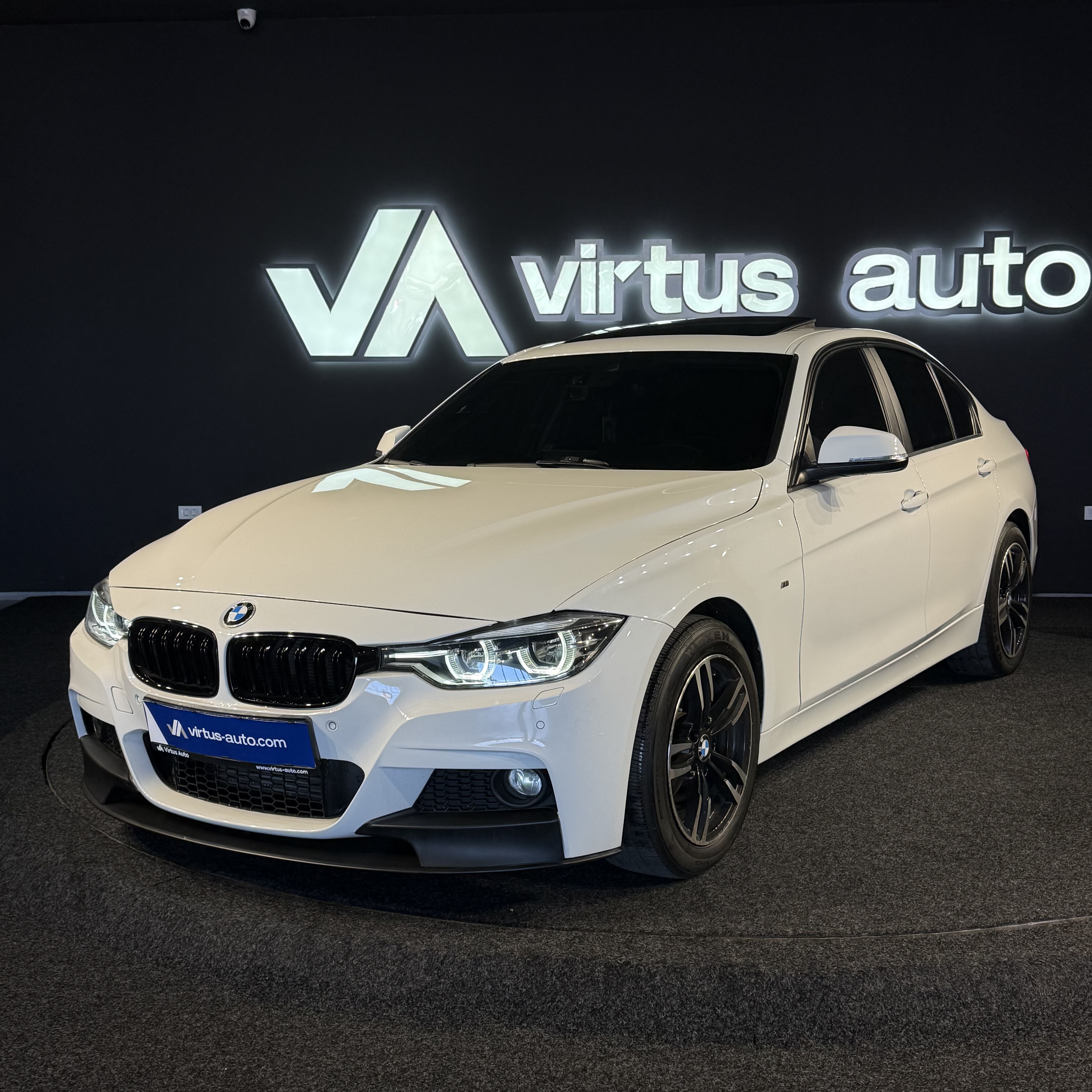 BMW 3 Series   - 2016