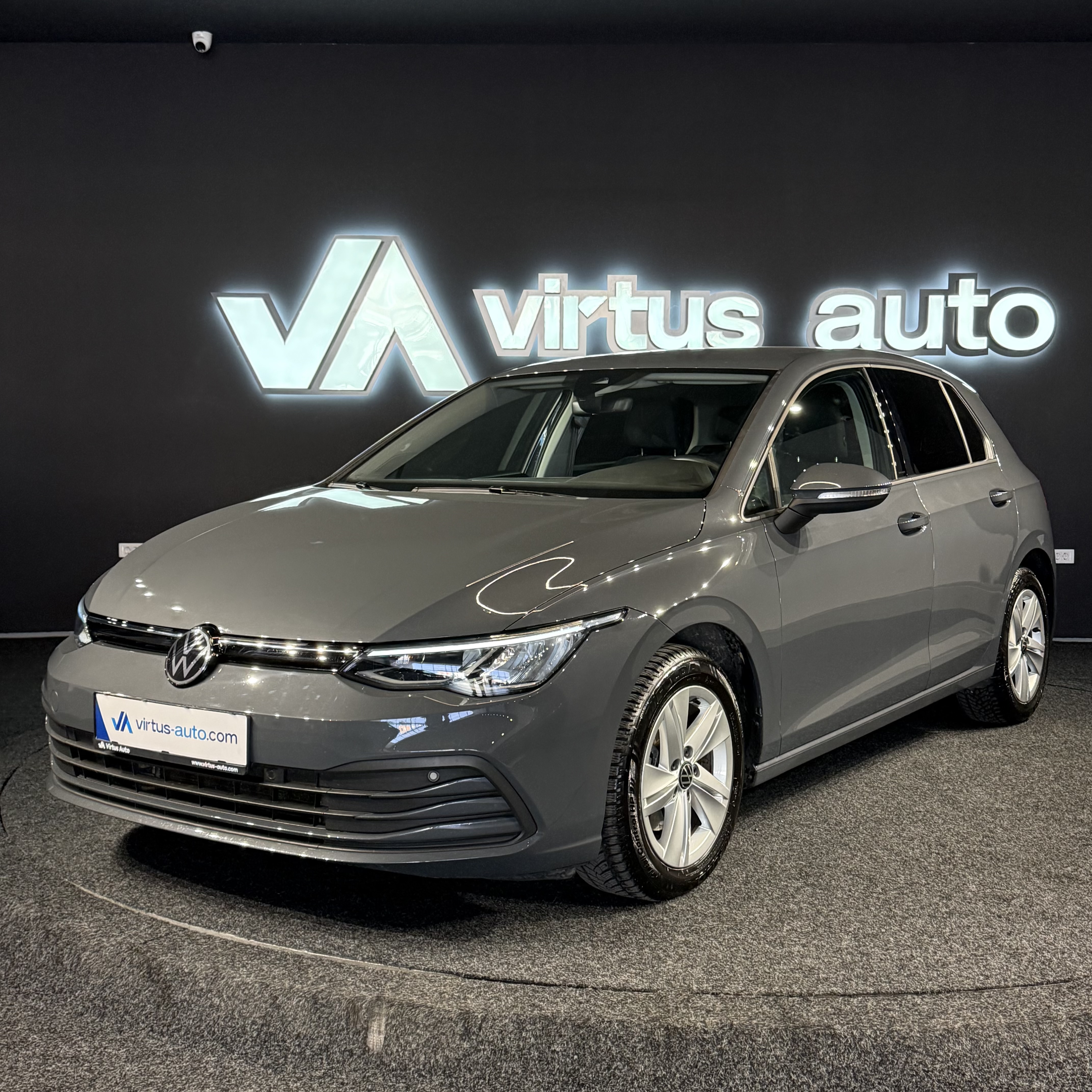 Volkswagen Golf 8   - 2022