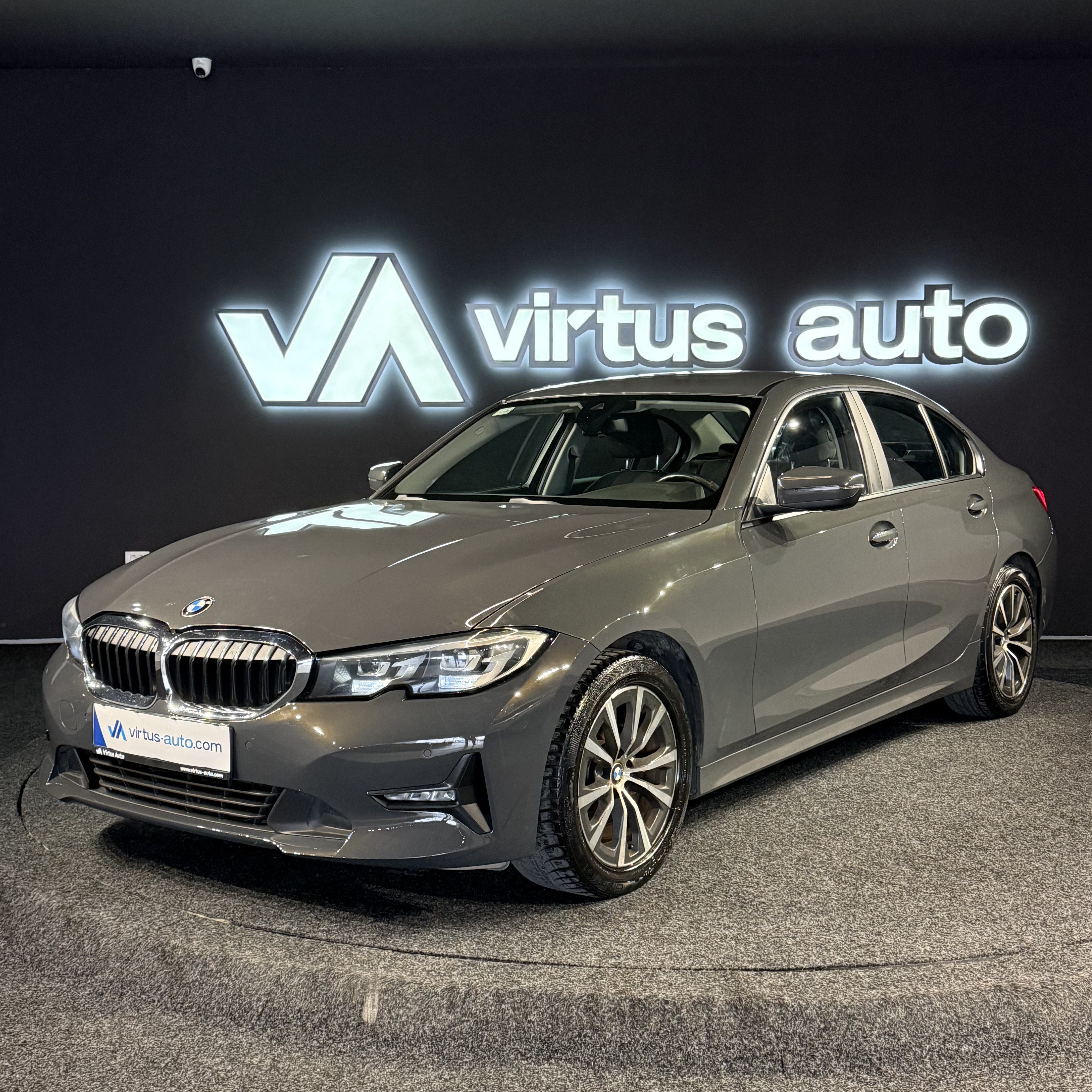 BMW 3 Series   - 2019