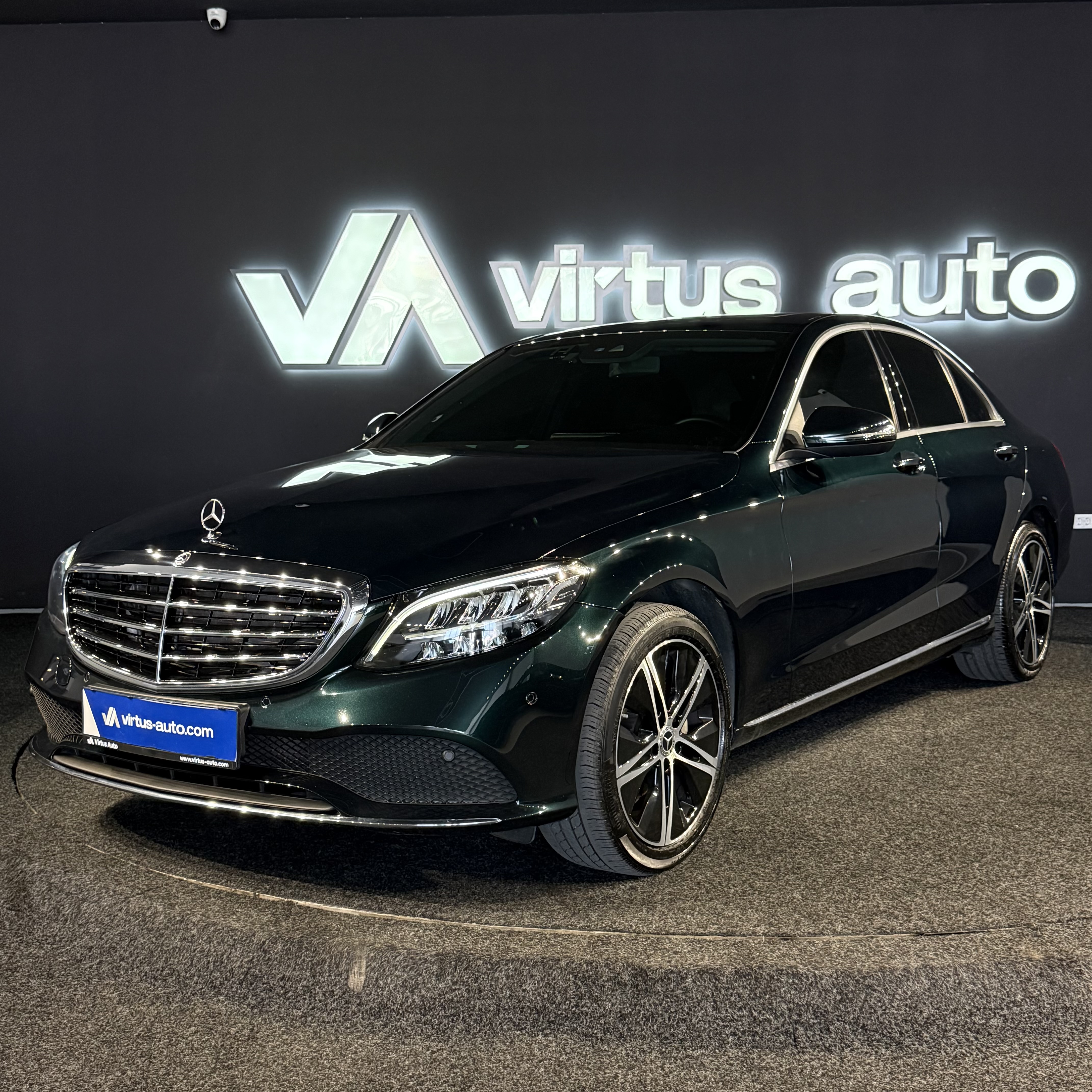 Mercedes-Benz C-Class   - 2019