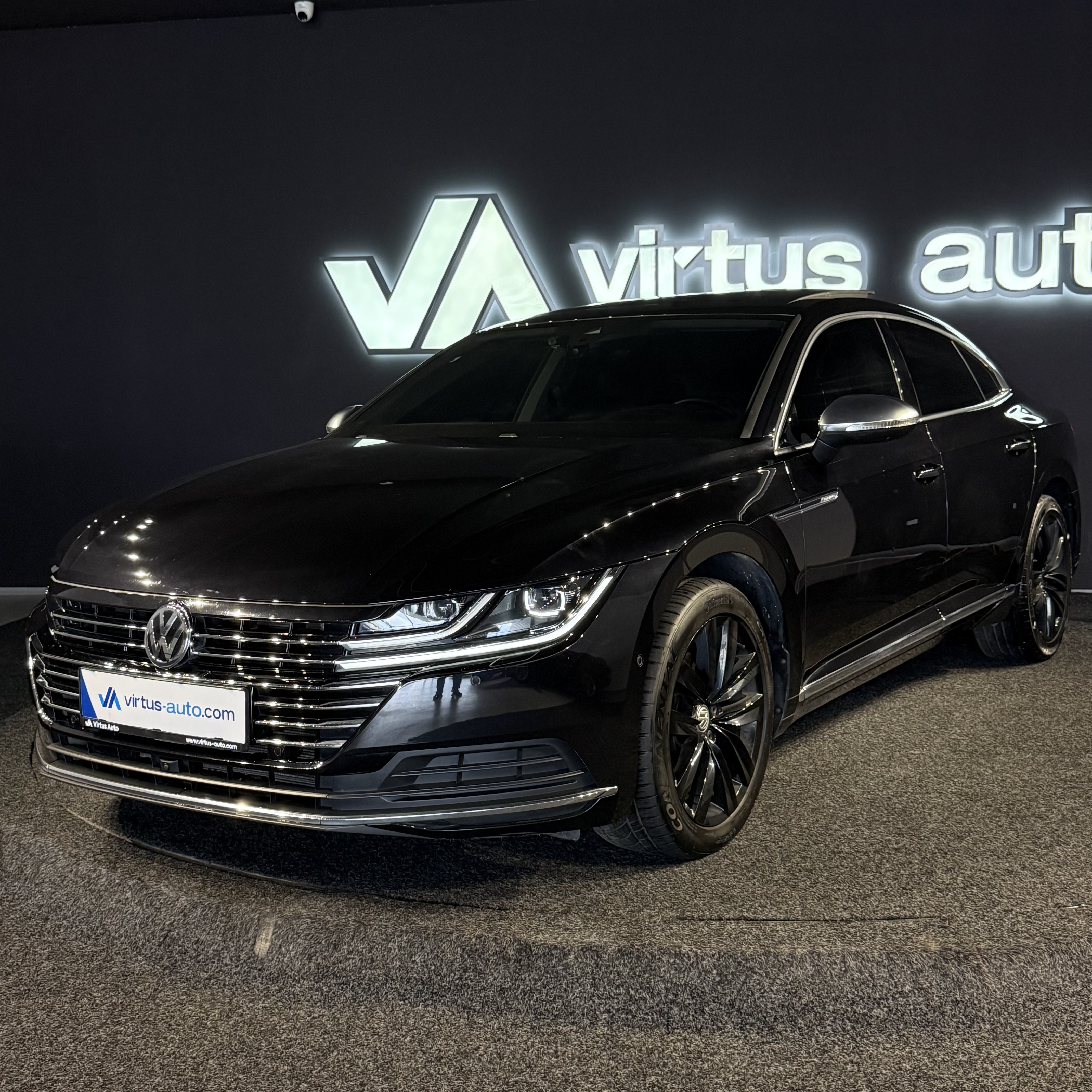 Volkswagen Arteon   - 2019
