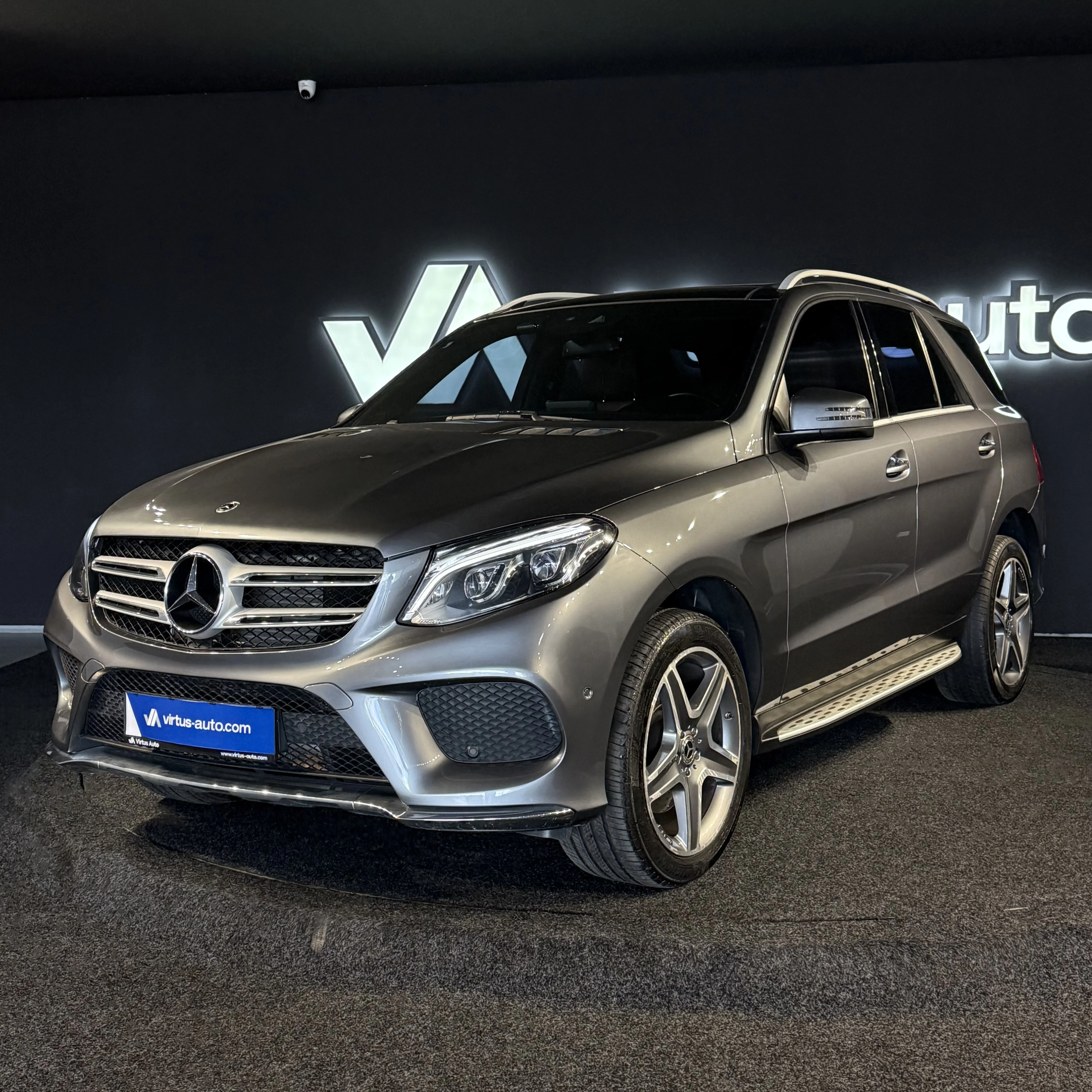 Mercedes-Benz GLE   - 2017