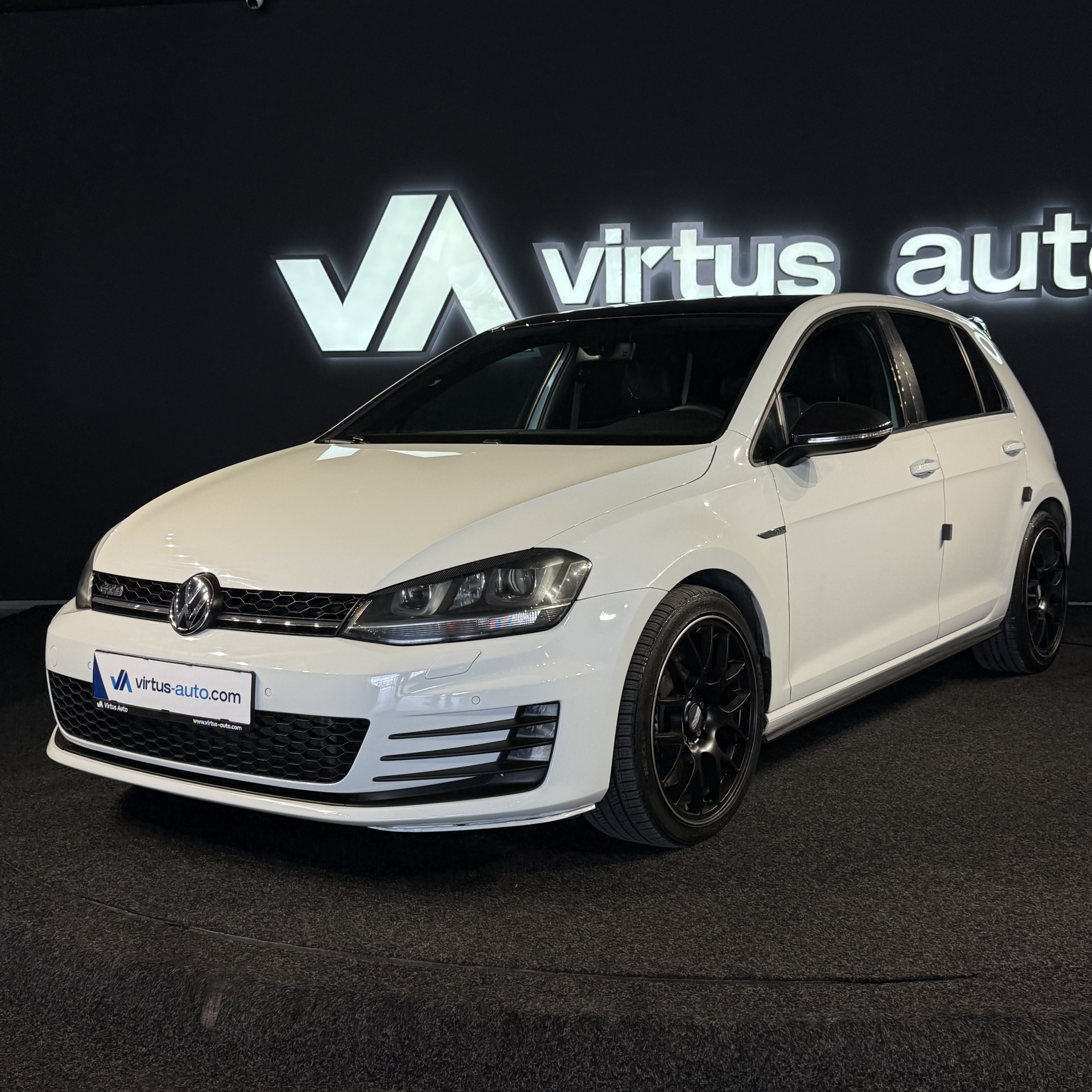 Volkswagen Golf 7   - 2016