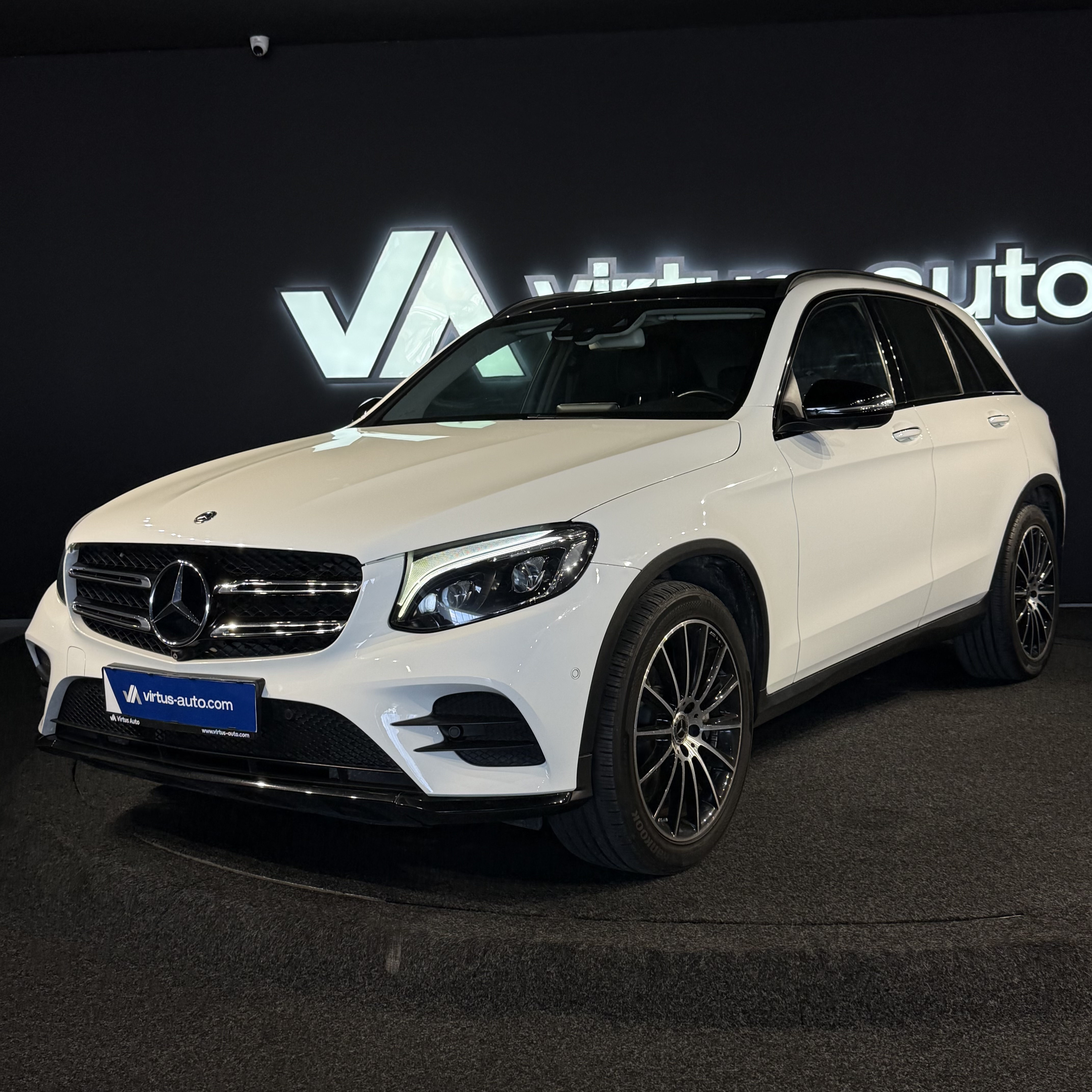 Mercedes-Benz GLC   - 2018