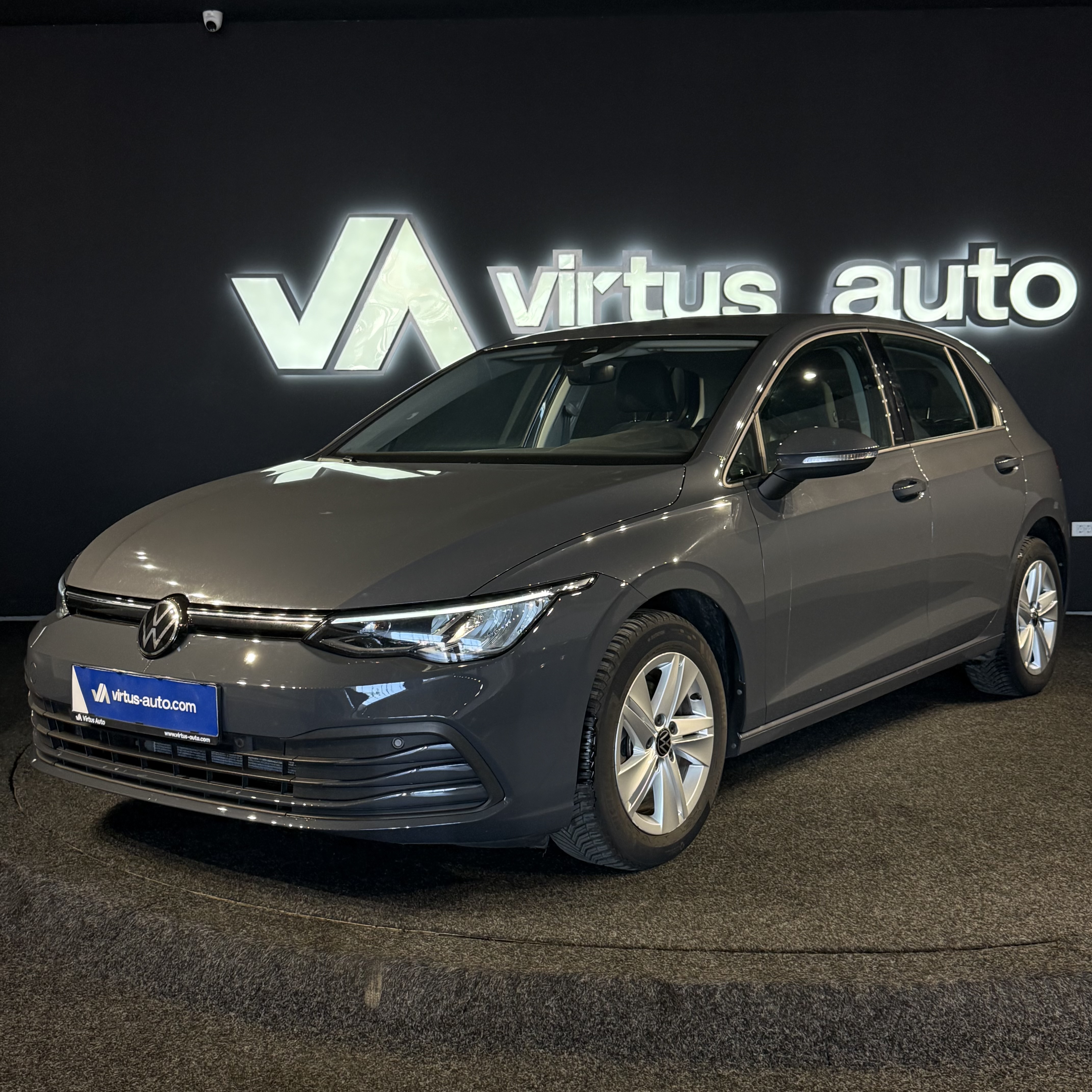 Volkswagen Golf 8   - 2022