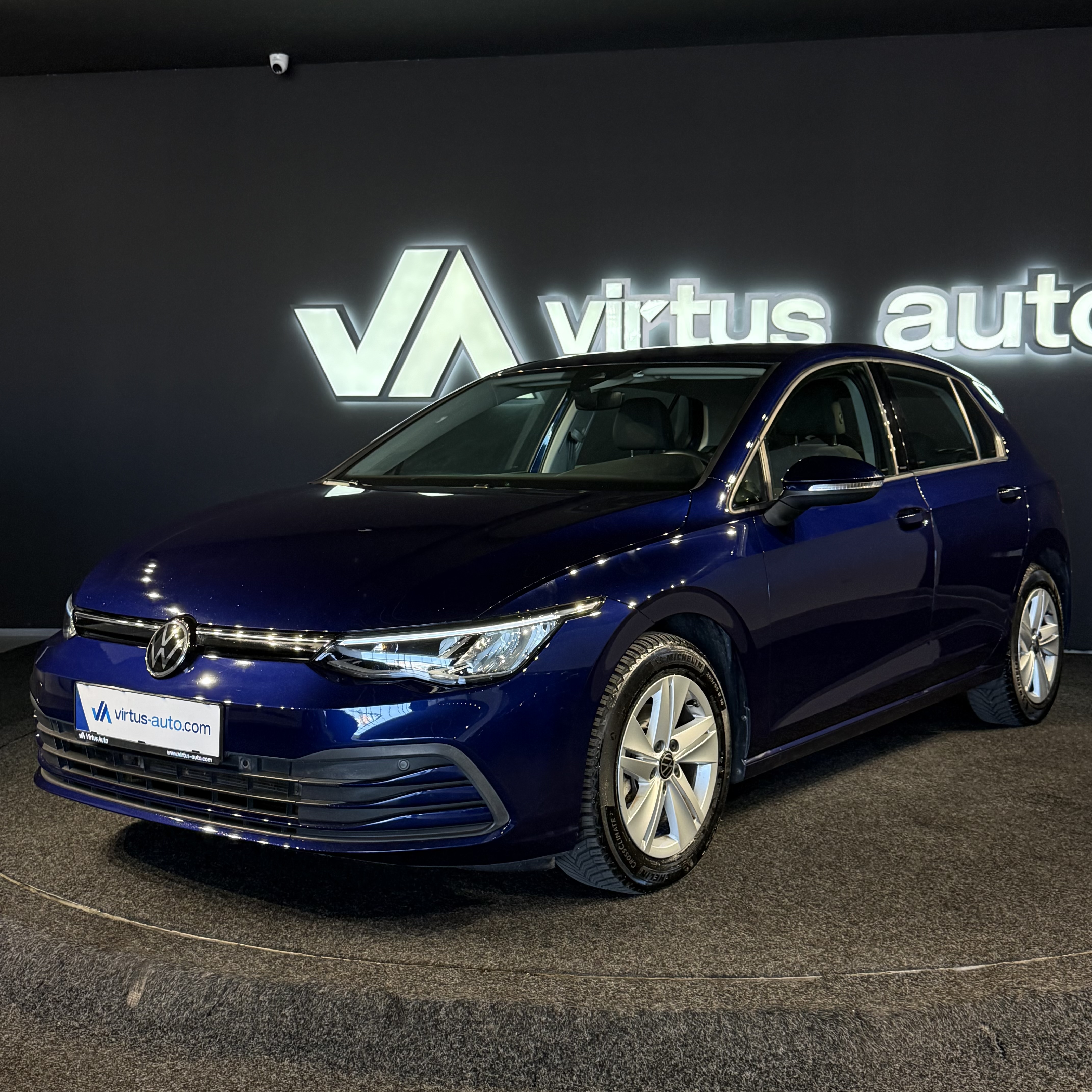 Volkswagen Golf 8   - 2022