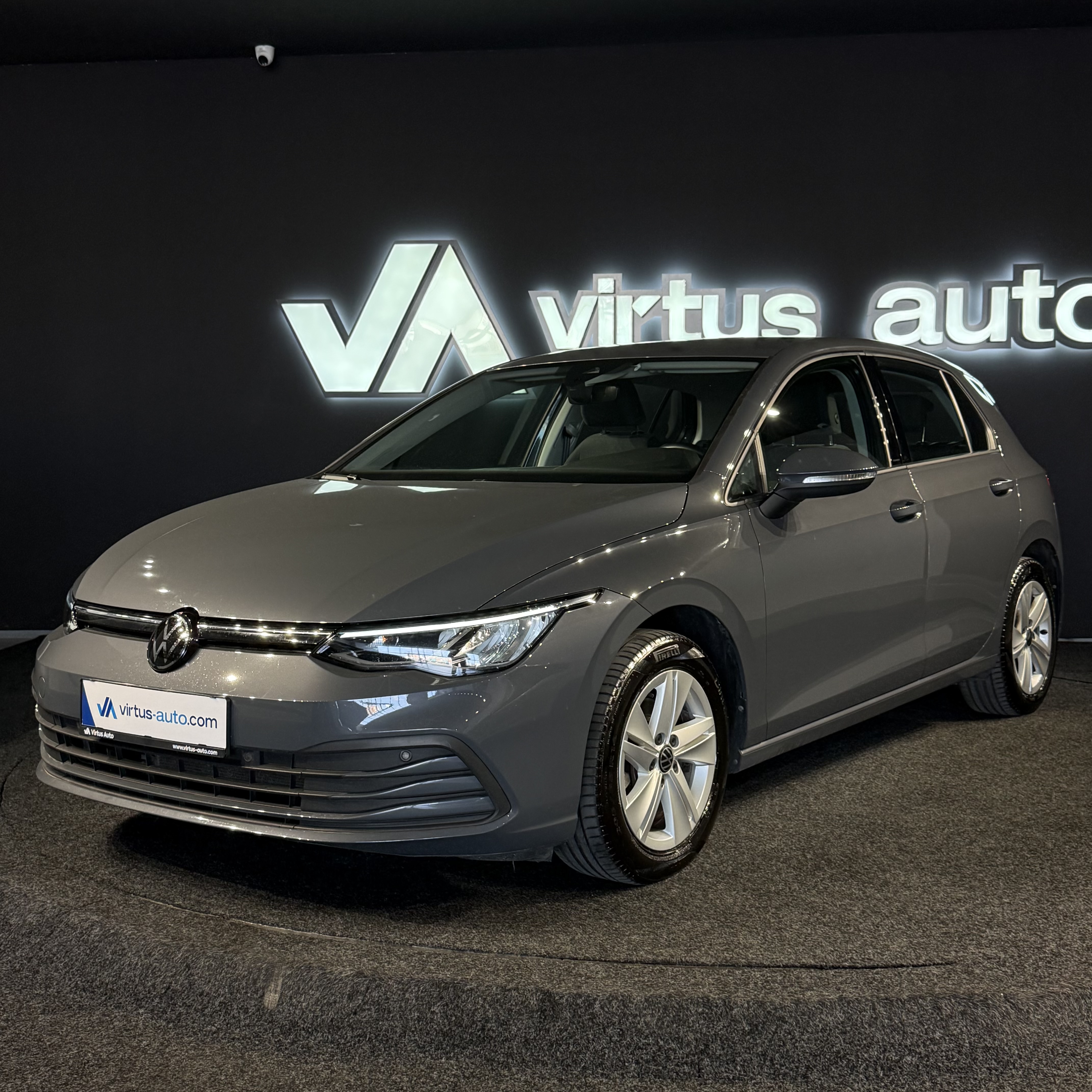 Volkswagen Golf 8   - 2022