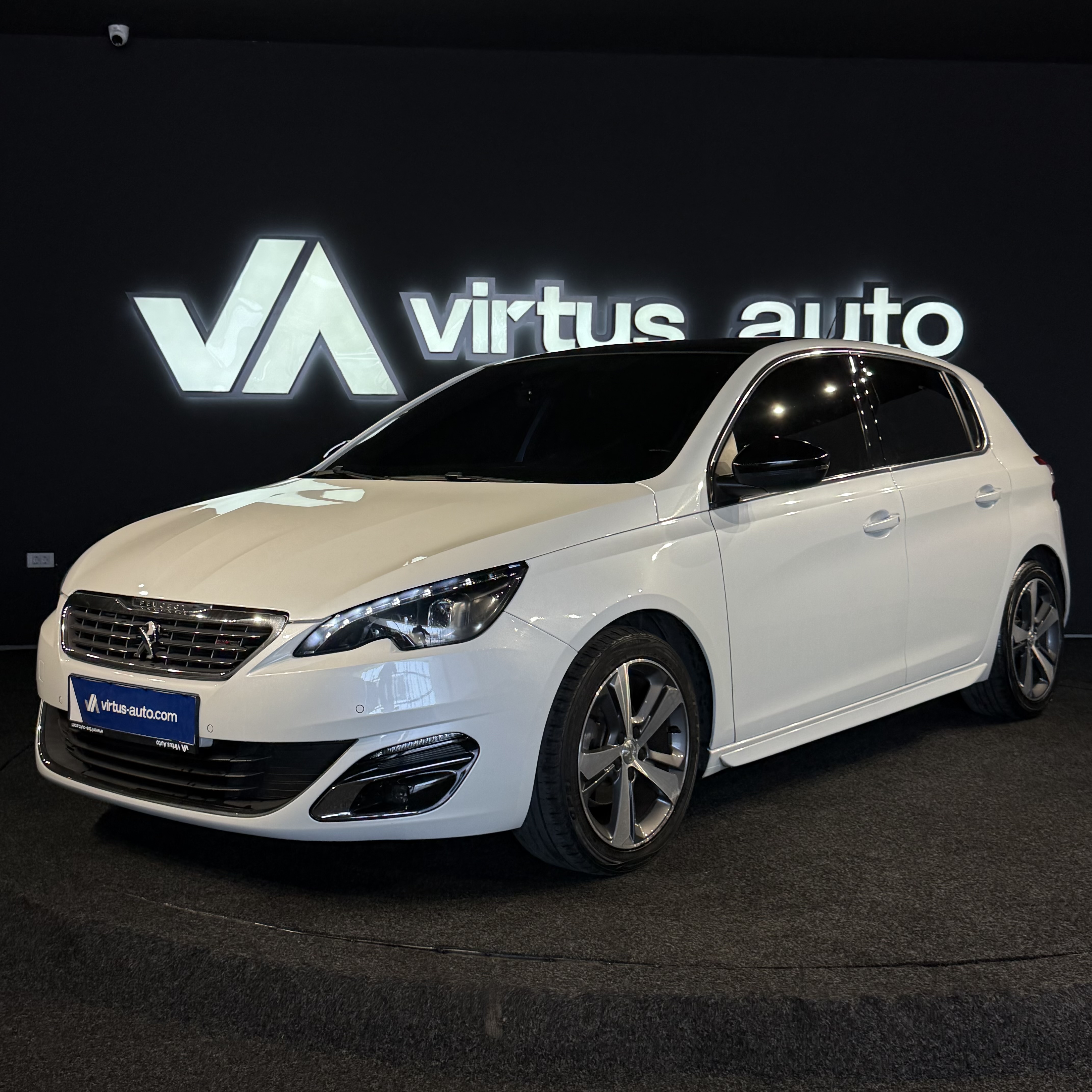 Peugeot 308   - 2017