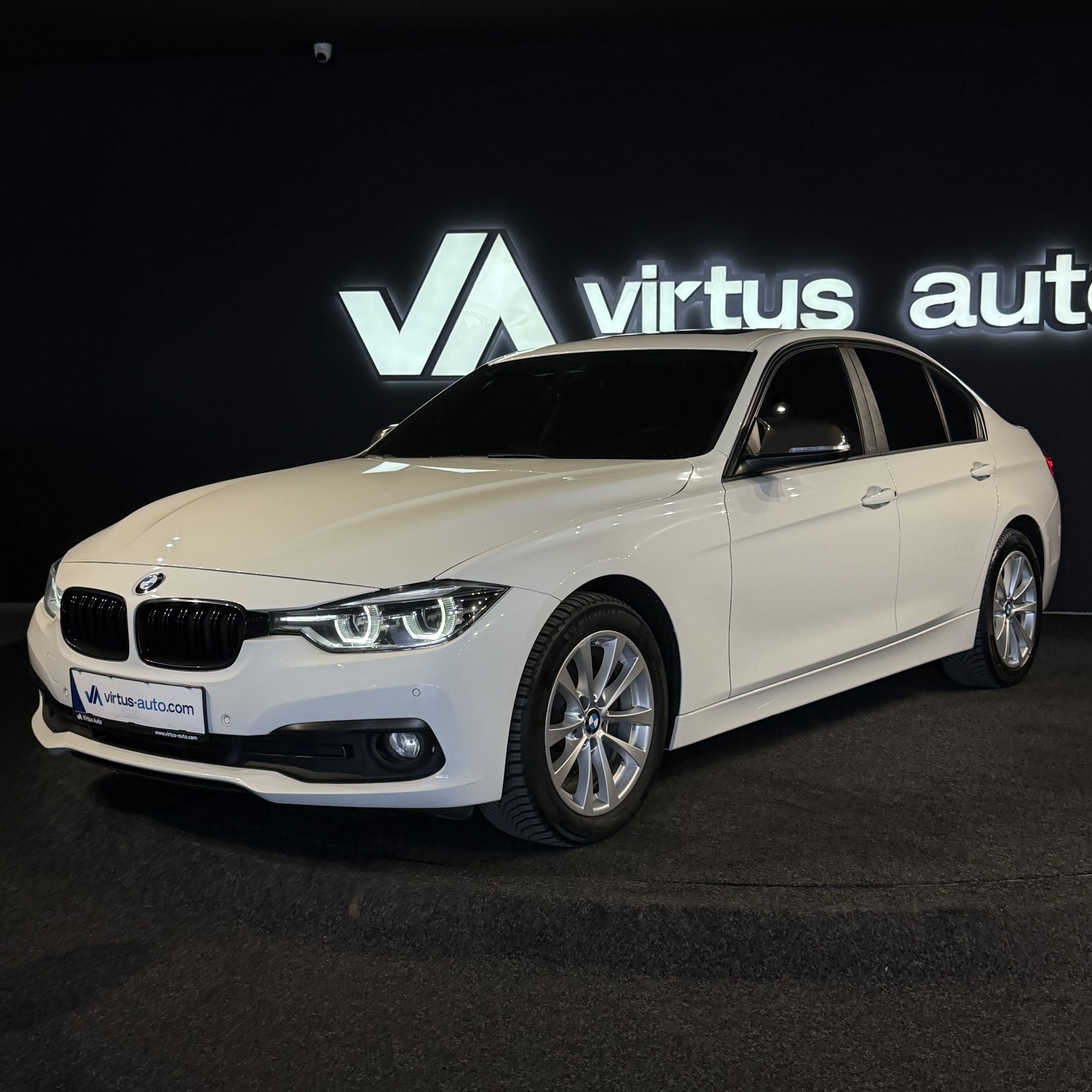 BMW 3 Series   - 2016