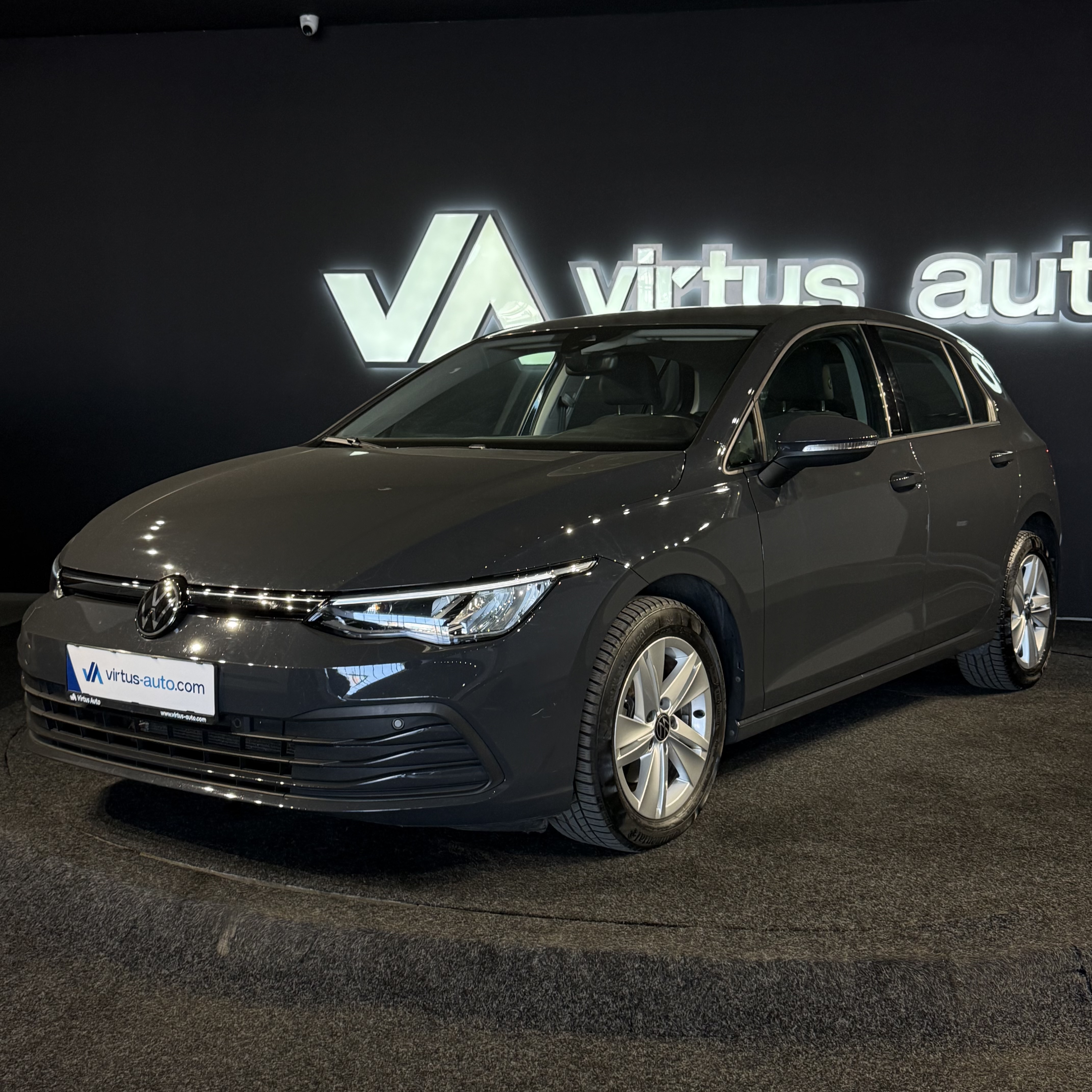 Volkswagen Golf 8   - 2022