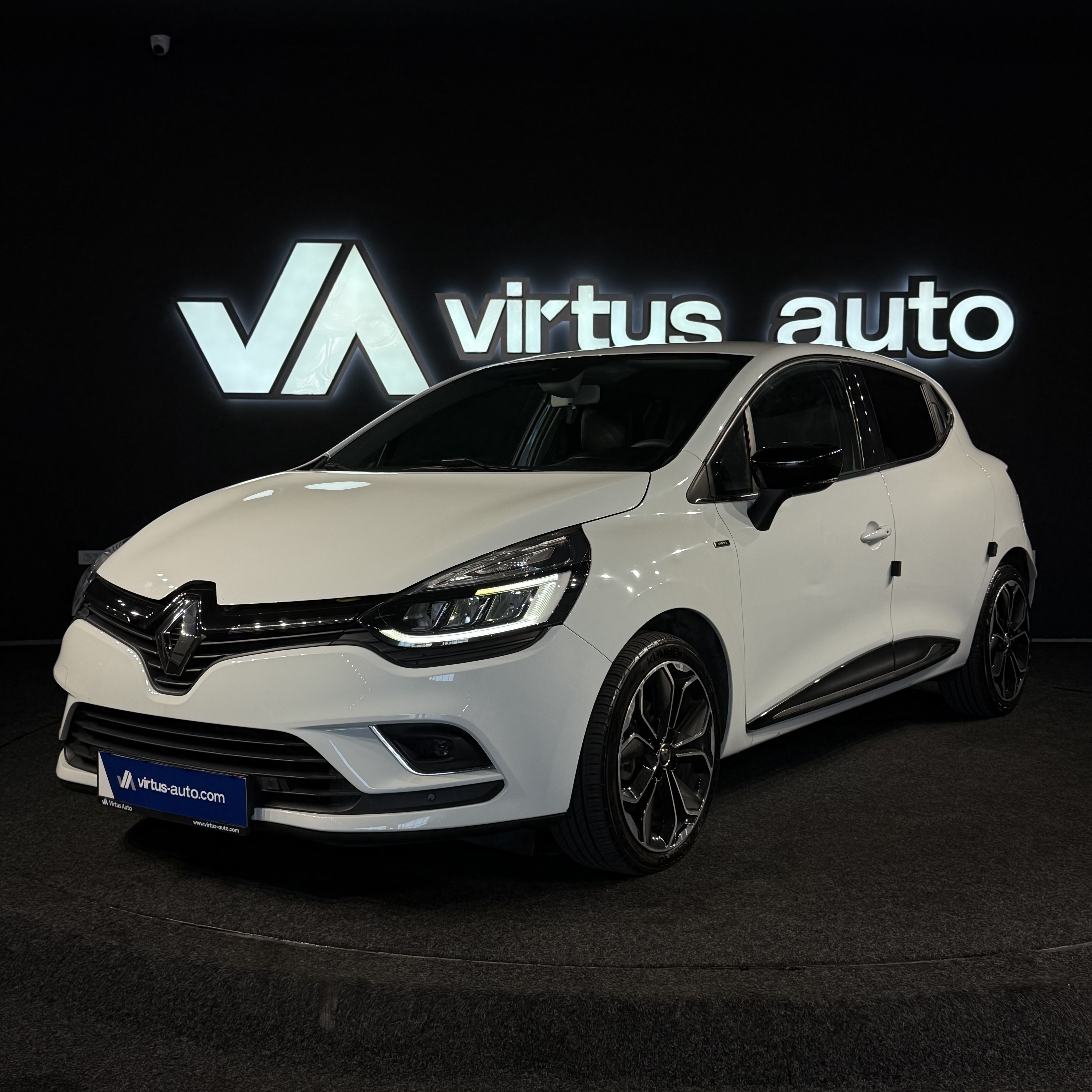 Renault Clio   - 2019