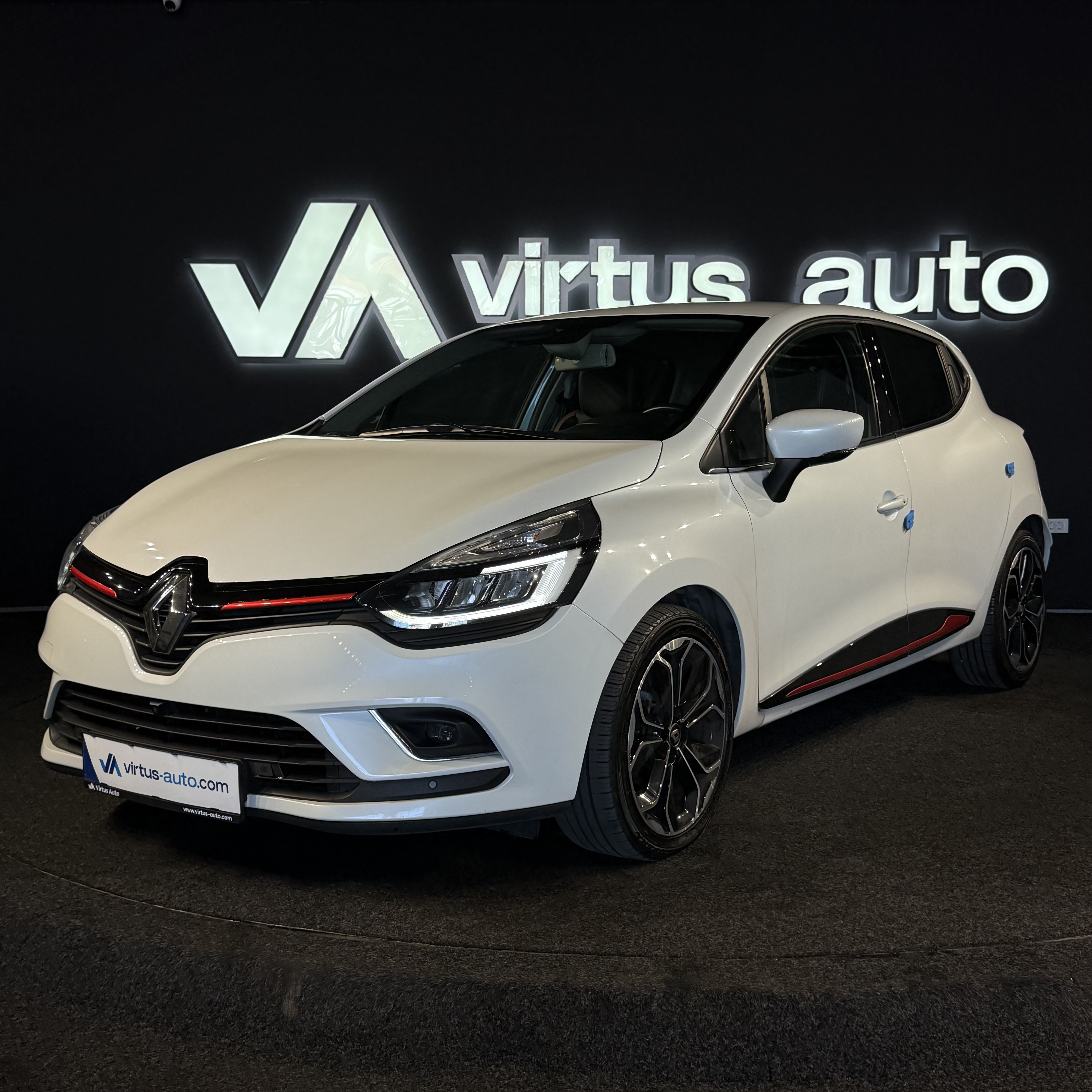 Renault Clio   - 2019