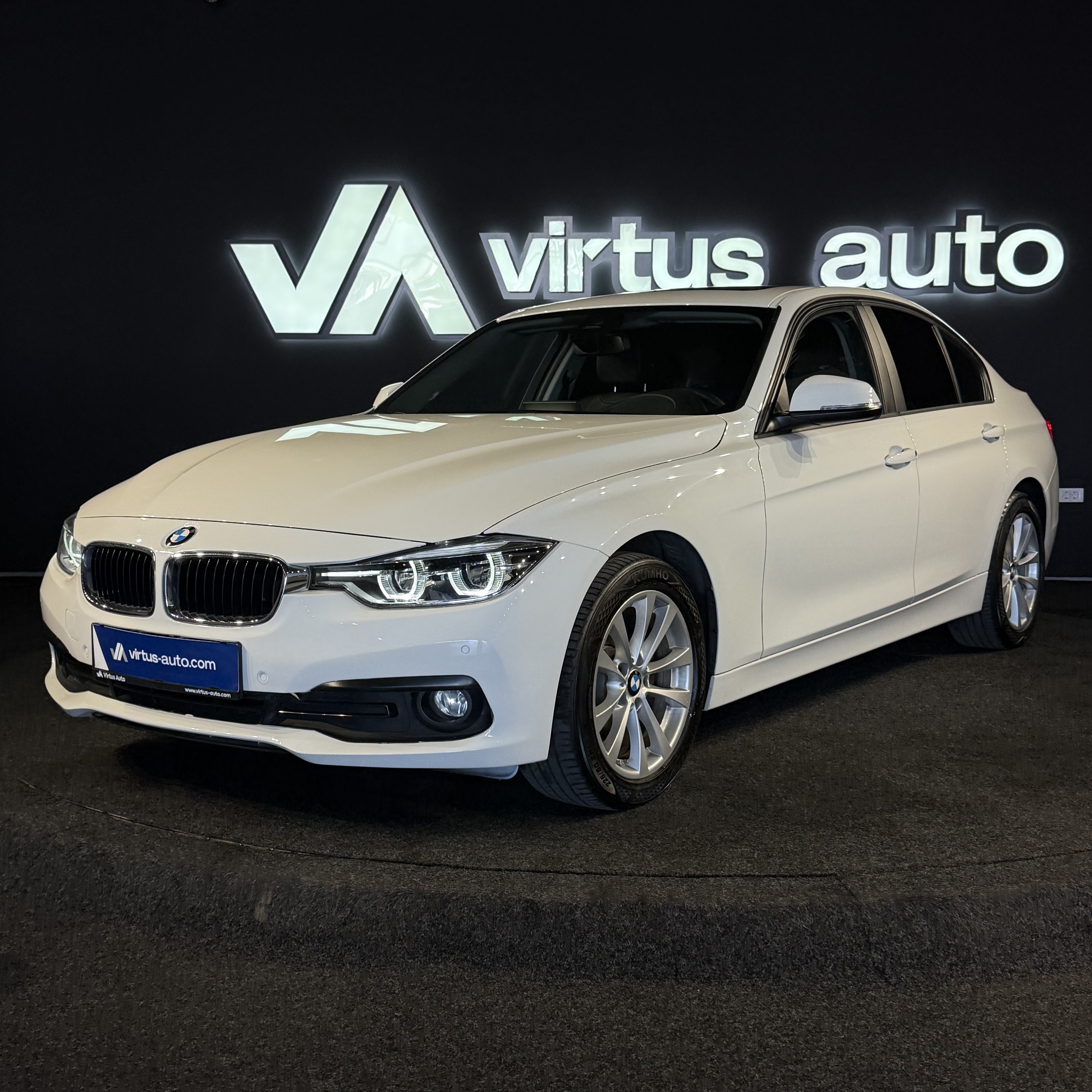 BMW 3 Series   - 2016