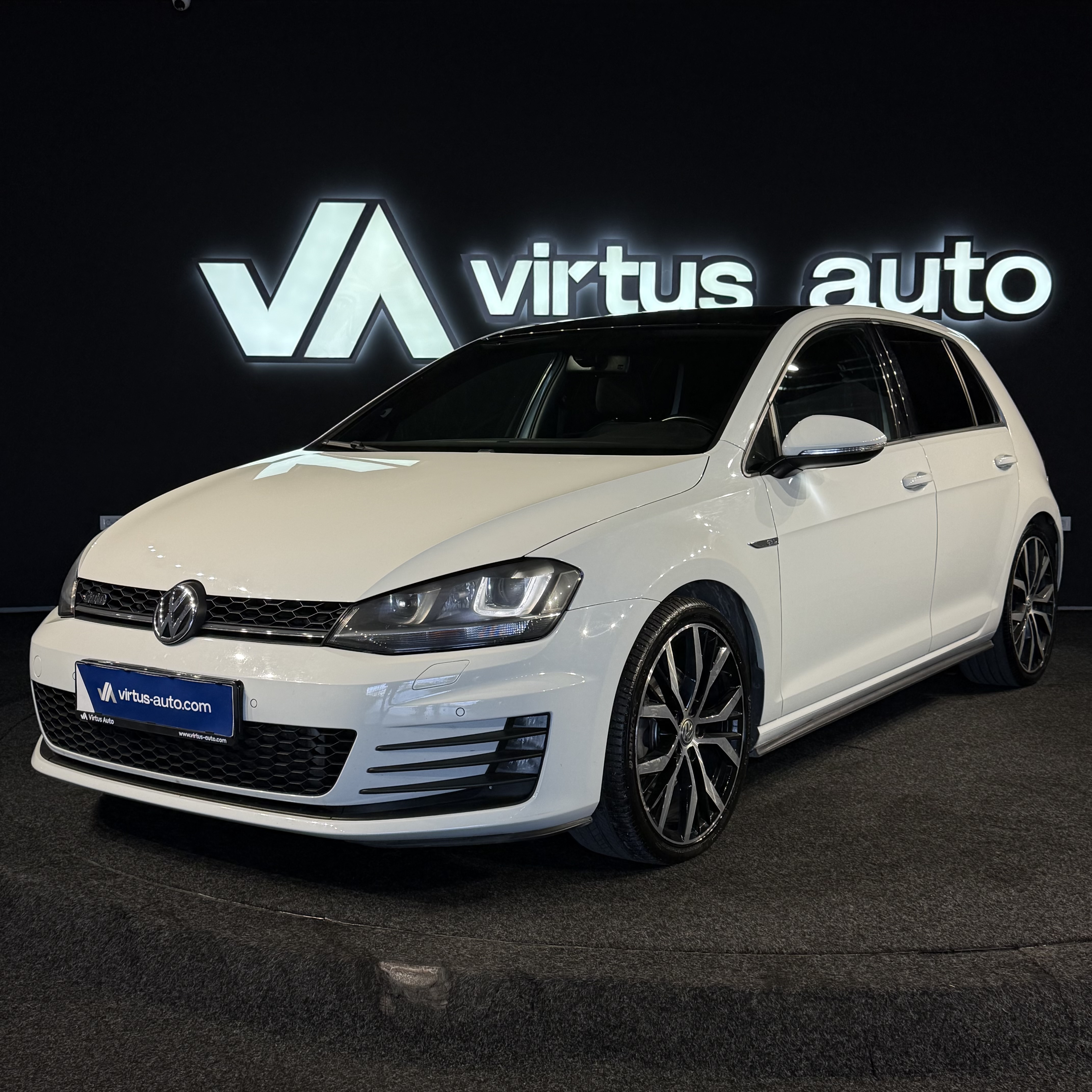 Volkswagen Golf 7   - 2016