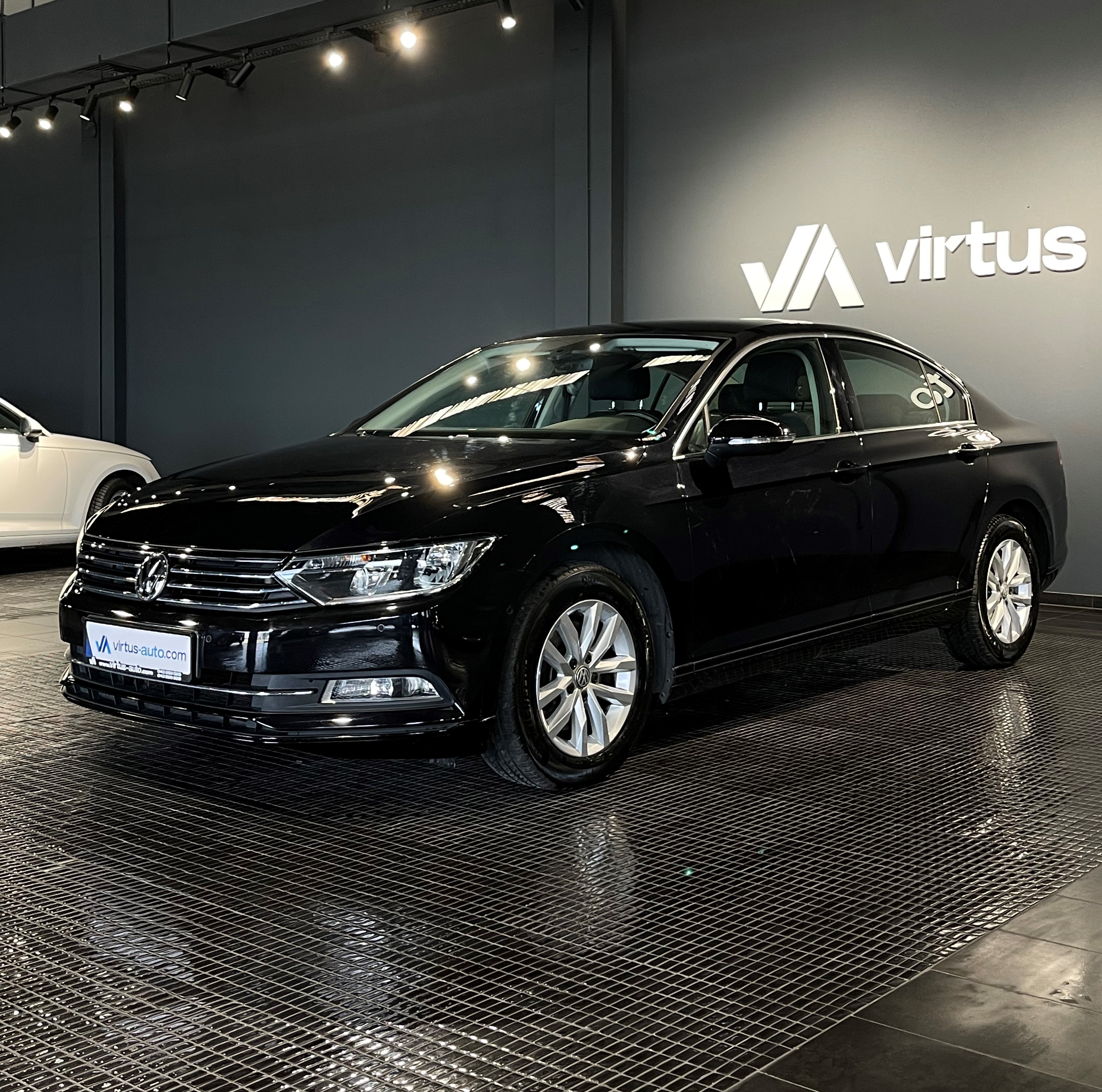 Volkswagen Passat   - 2018