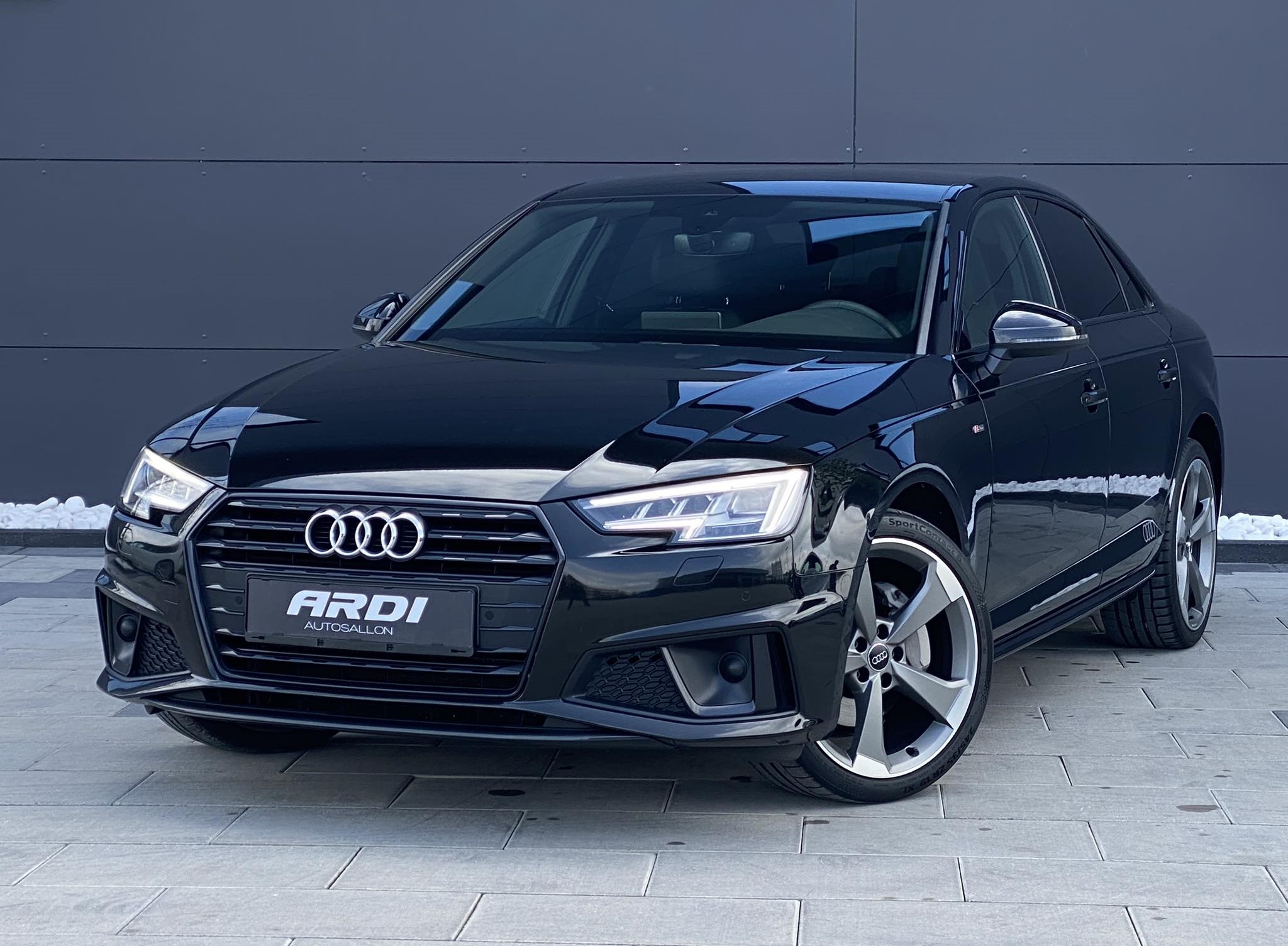 Audi A4   - 2019