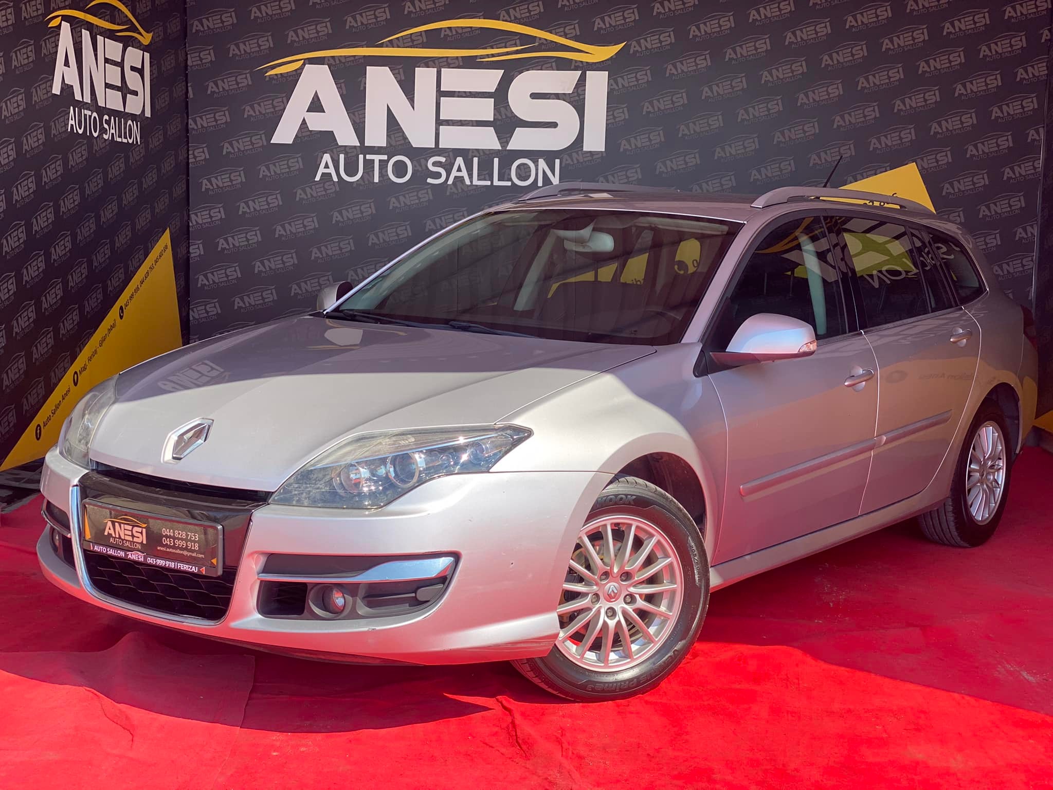 Renault Laguna   - 2012