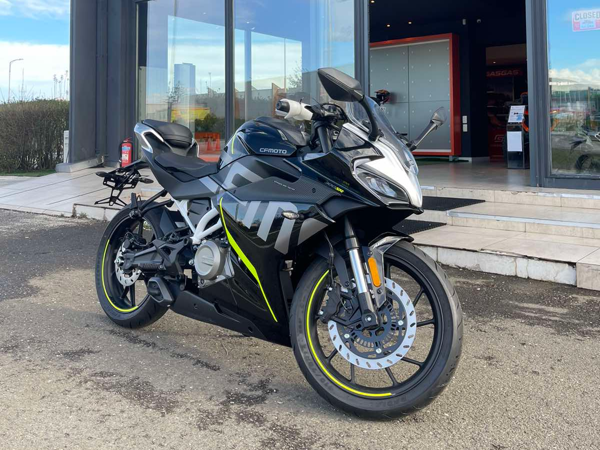CFMOTO RS 300   - 2021