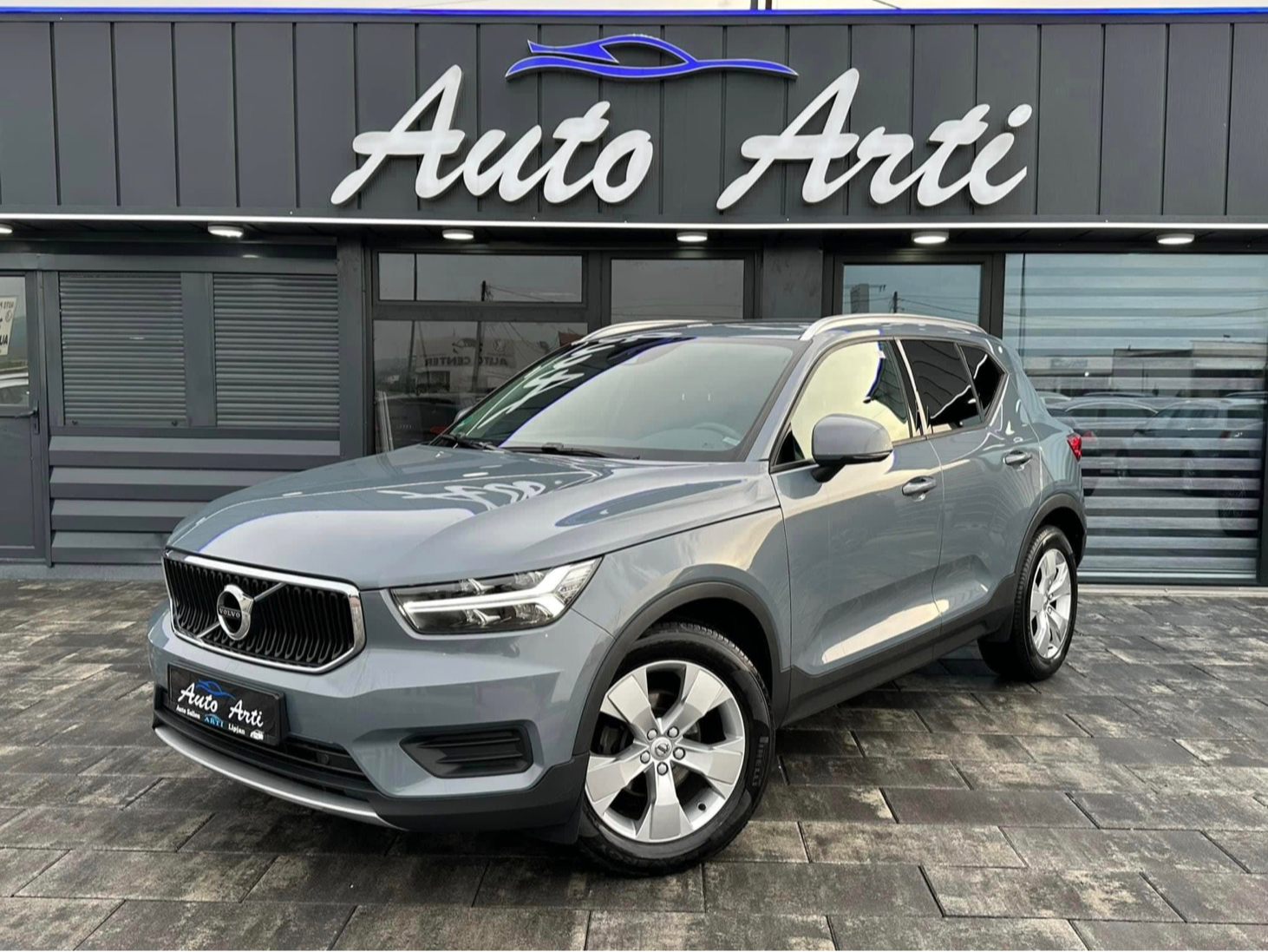 Volvo XC40   - 2019