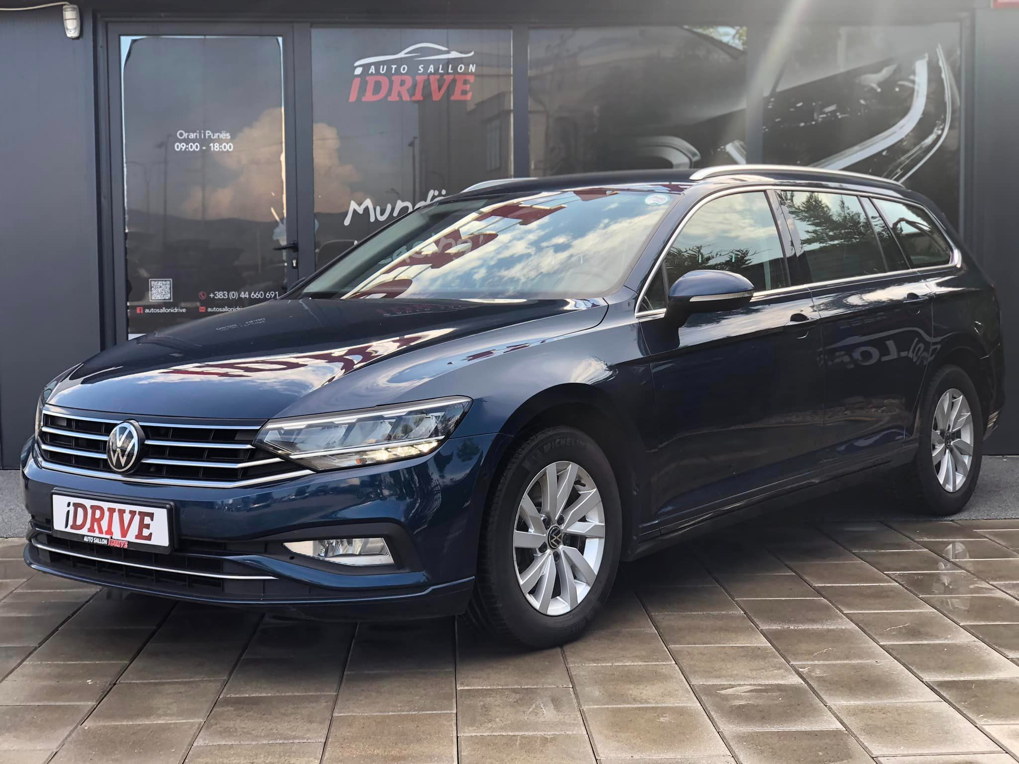 Volkswagen Passat   - 2020